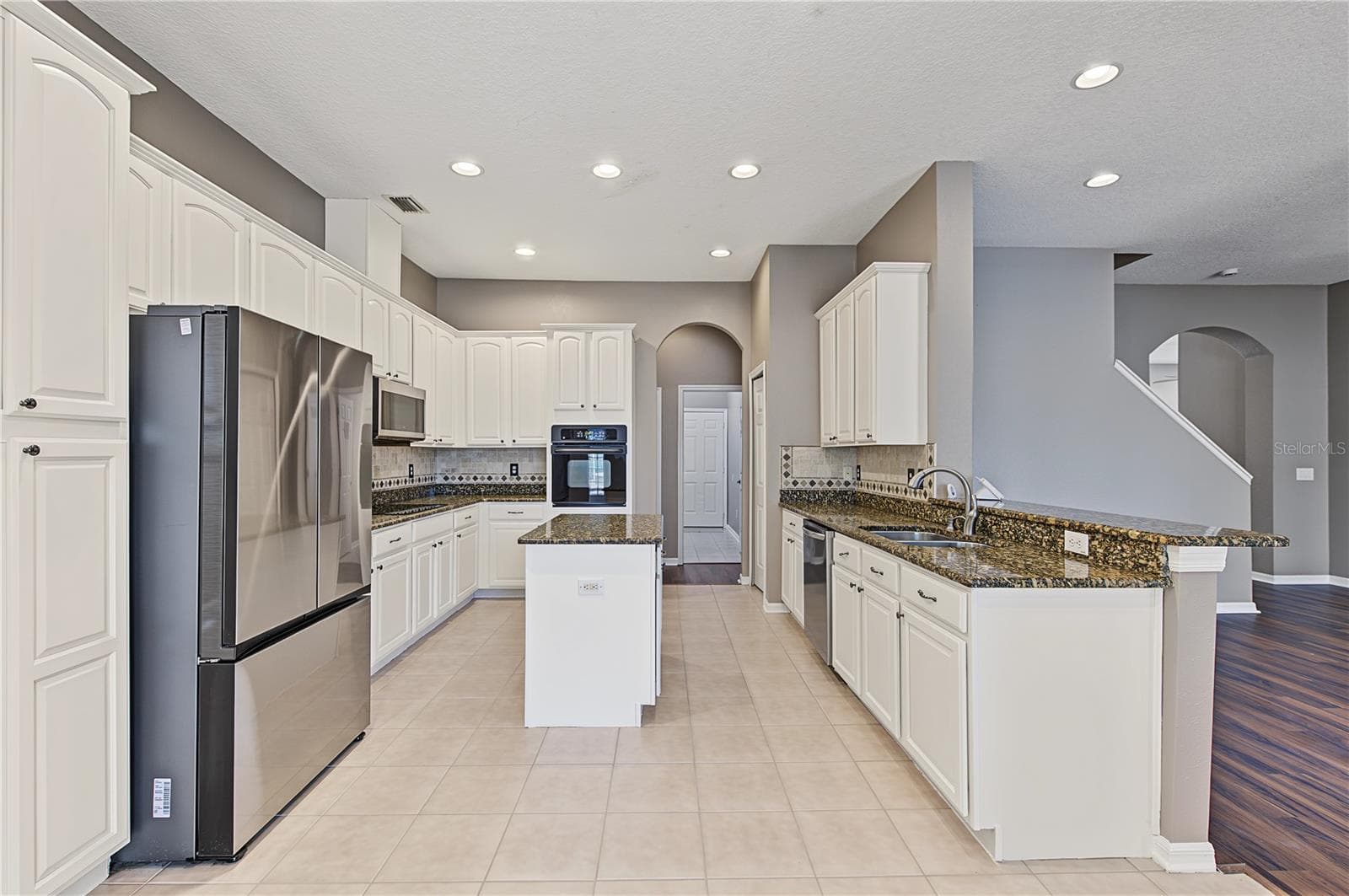 Single Family Residence at 2418 BLUE STONE CT, VALRICO, photo 37 of 110