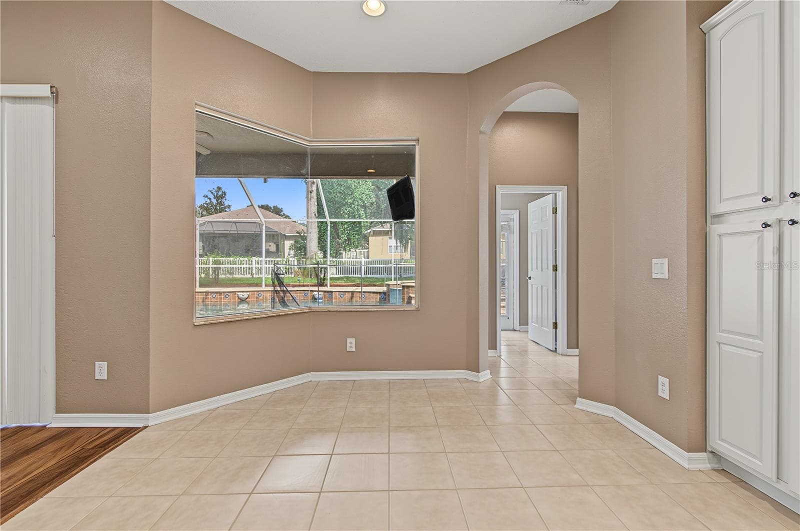 Single Family Residence at 2418 BLUE STONE CT, VALRICO, photo 39 of 110