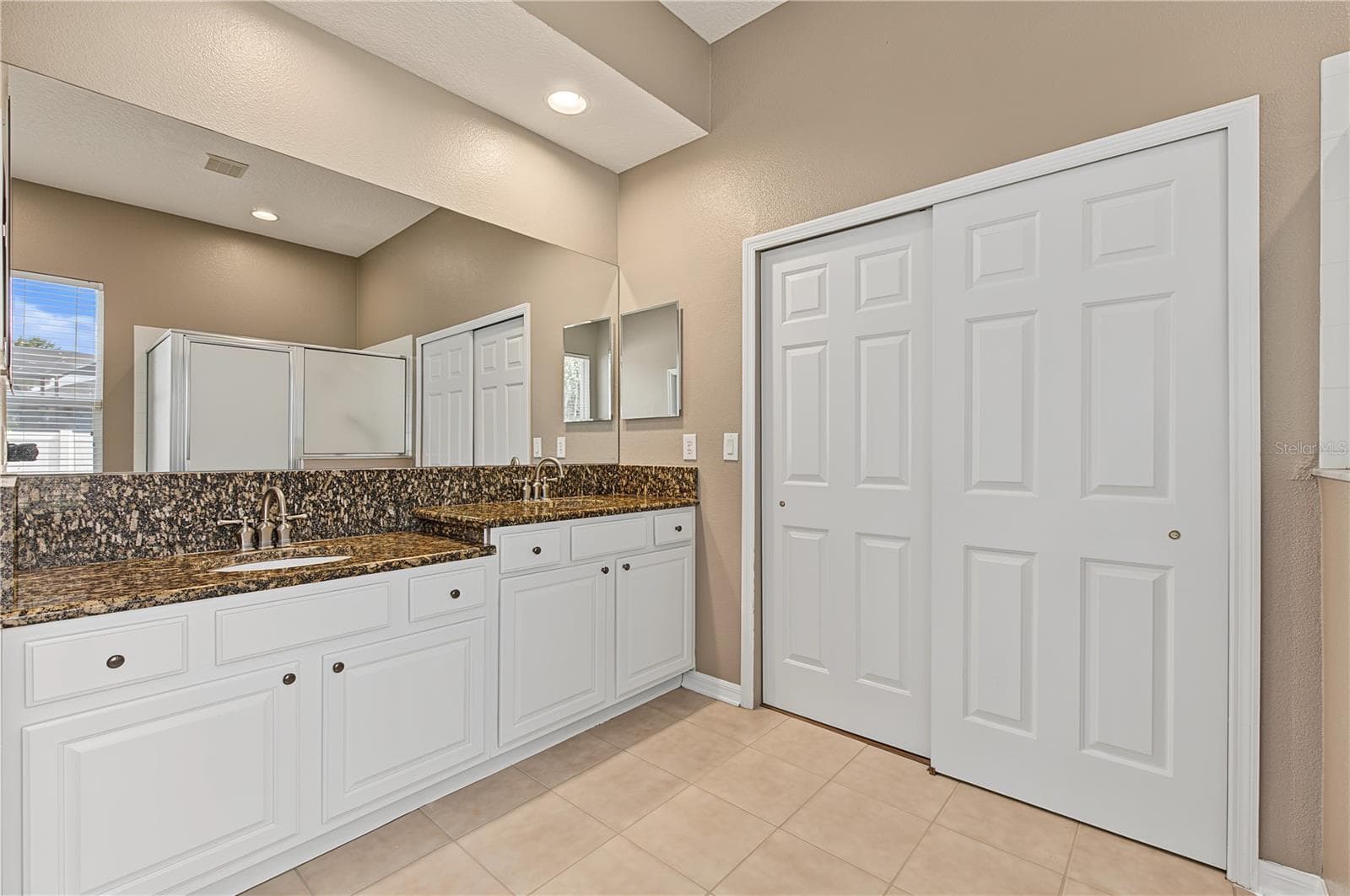 Single Family Residence at 2418 BLUE STONE CT, VALRICO, photo 51 of 110