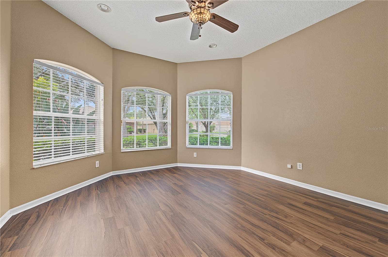 Single Family Residence at 2418 BLUE STONE CT, VALRICO, photo 81 of 110