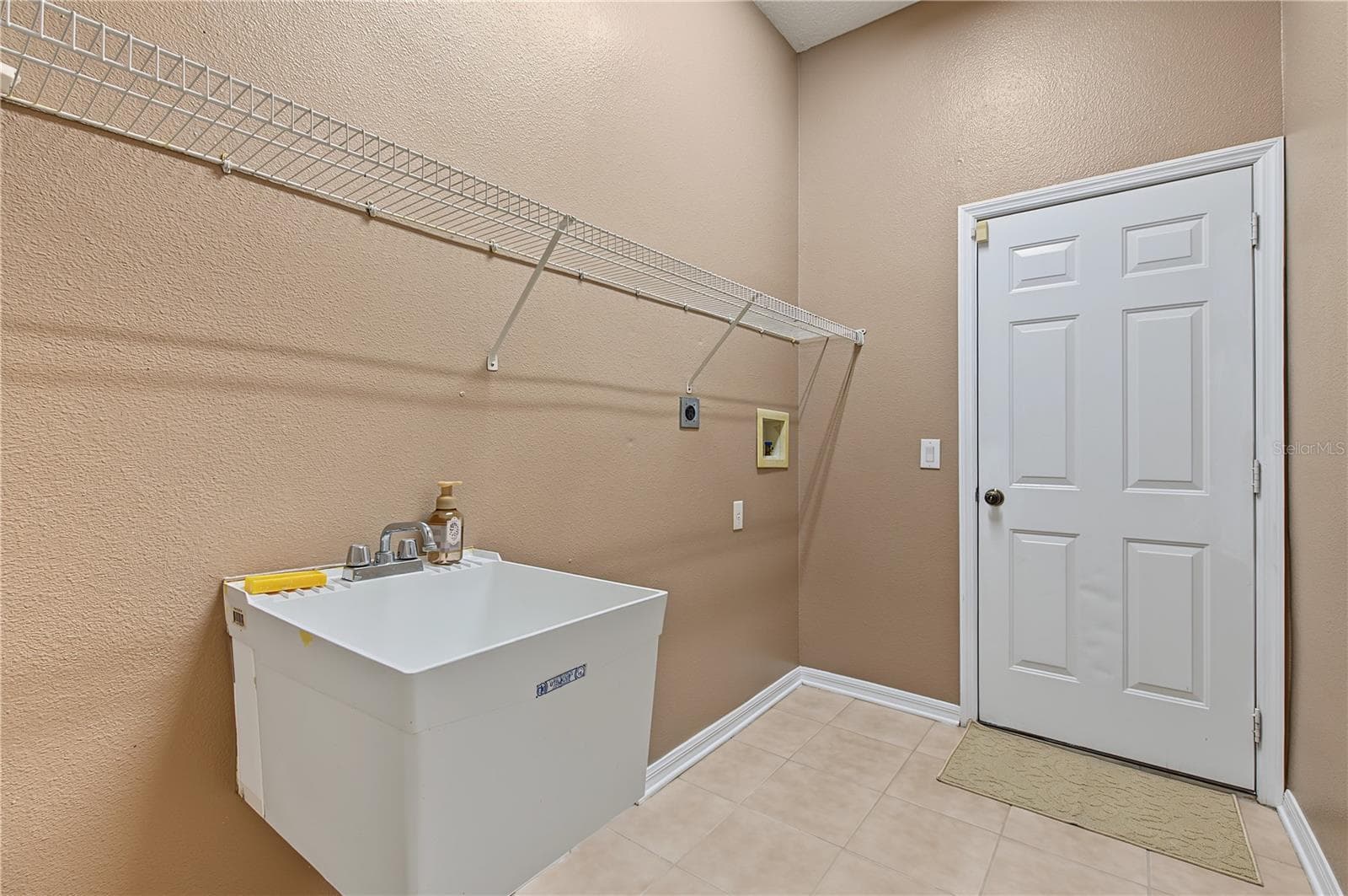 Single Family Residence at 2418 BLUE STONE CT, VALRICO, photo 90 of 110