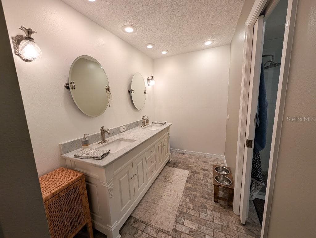Single Family Residence at 2673 MONTAGUE CT W, CLEARWATER, photo 31 of 49