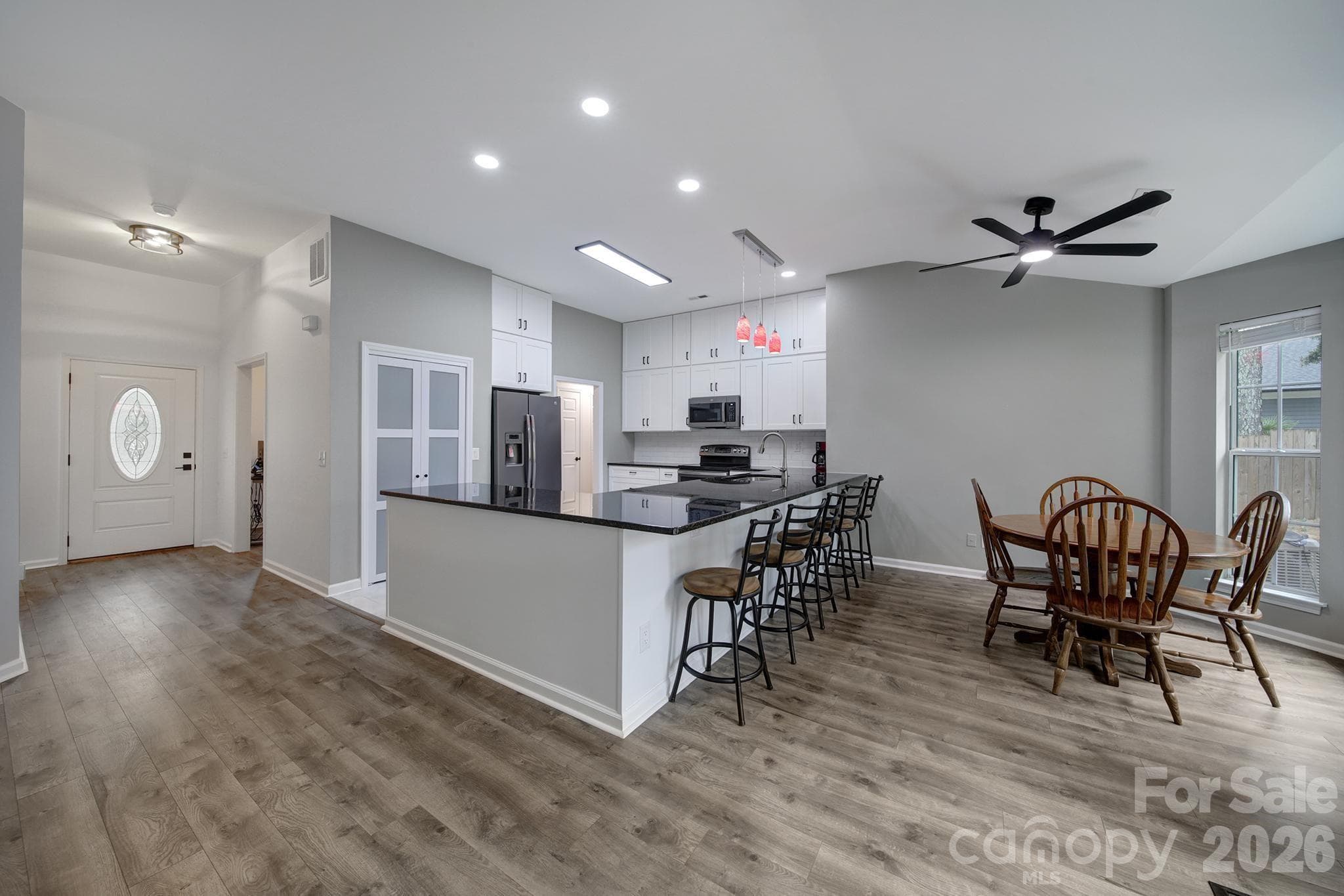 Single Family Residence at 1383 Saint Katherines Way, Rock Hill, photo 13 of 44