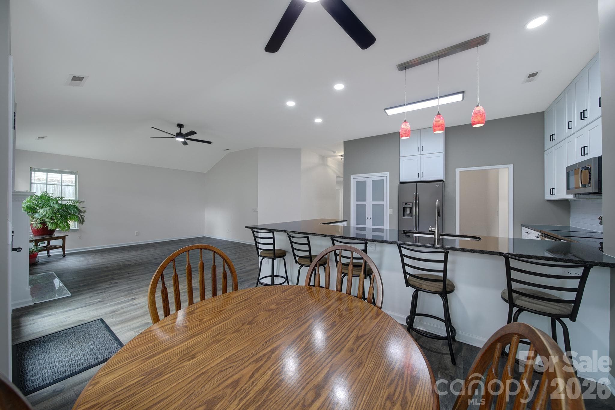 Single Family Residence at 1383 Saint Katherines Way, Rock Hill, photo 14 of 44
