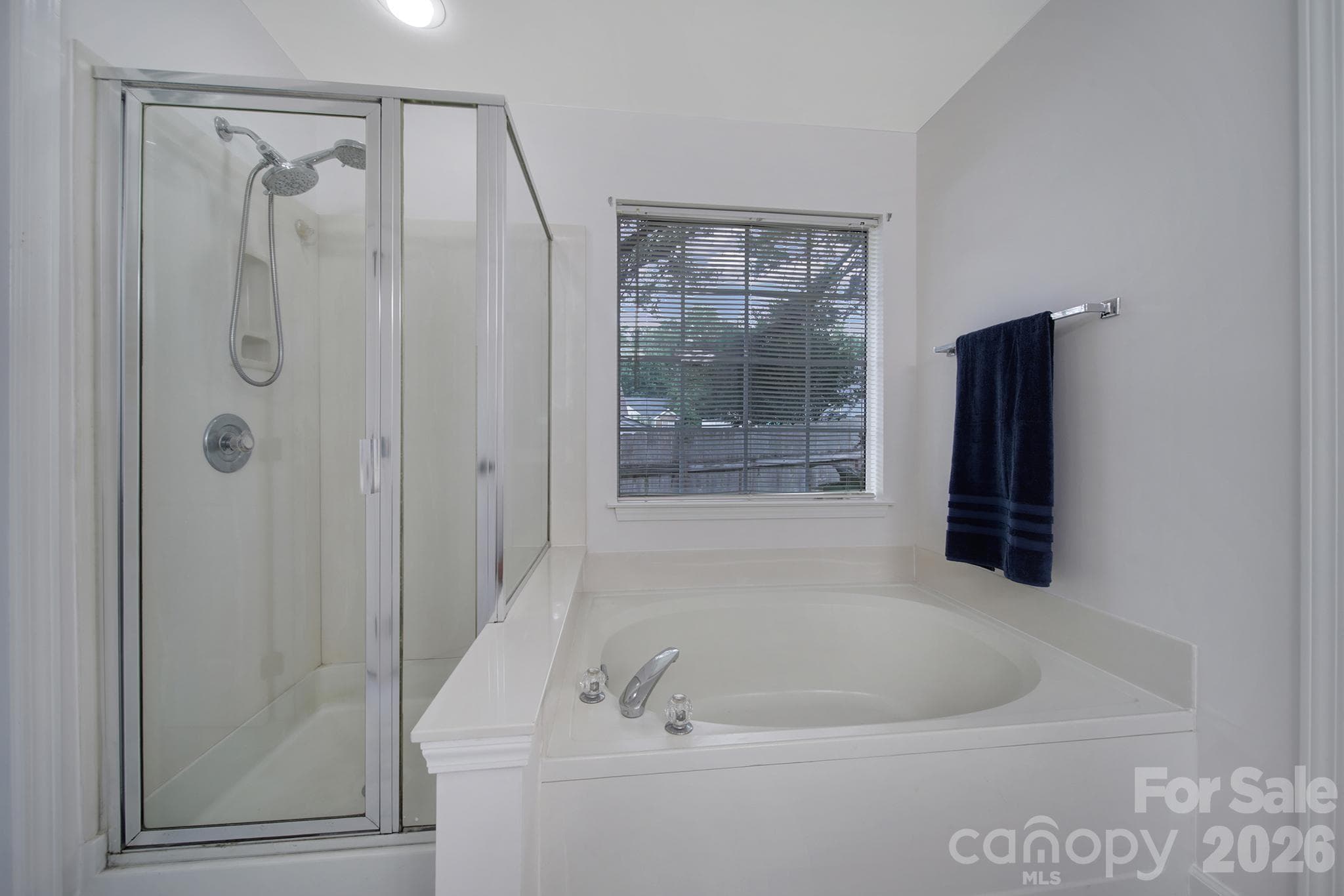 Single Family Residence at 1383 Saint Katherines Way, Rock Hill, photo 18 of 44