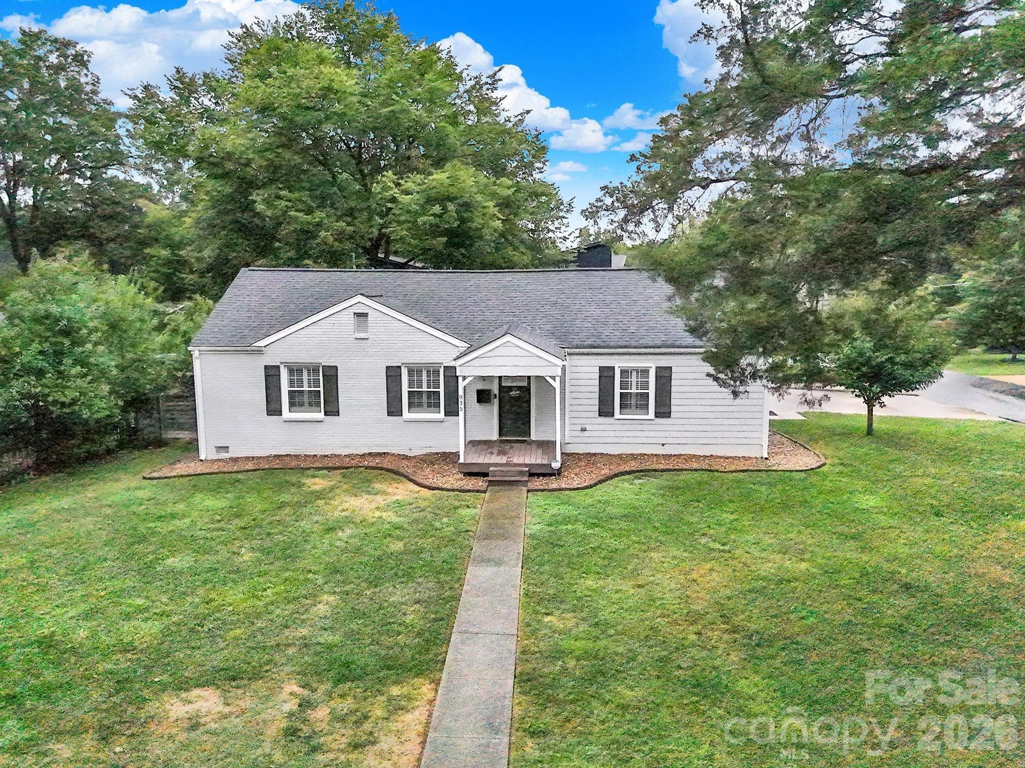 Single Family Residence at 835 Everett Place, Charlotte, photo 27 of 30