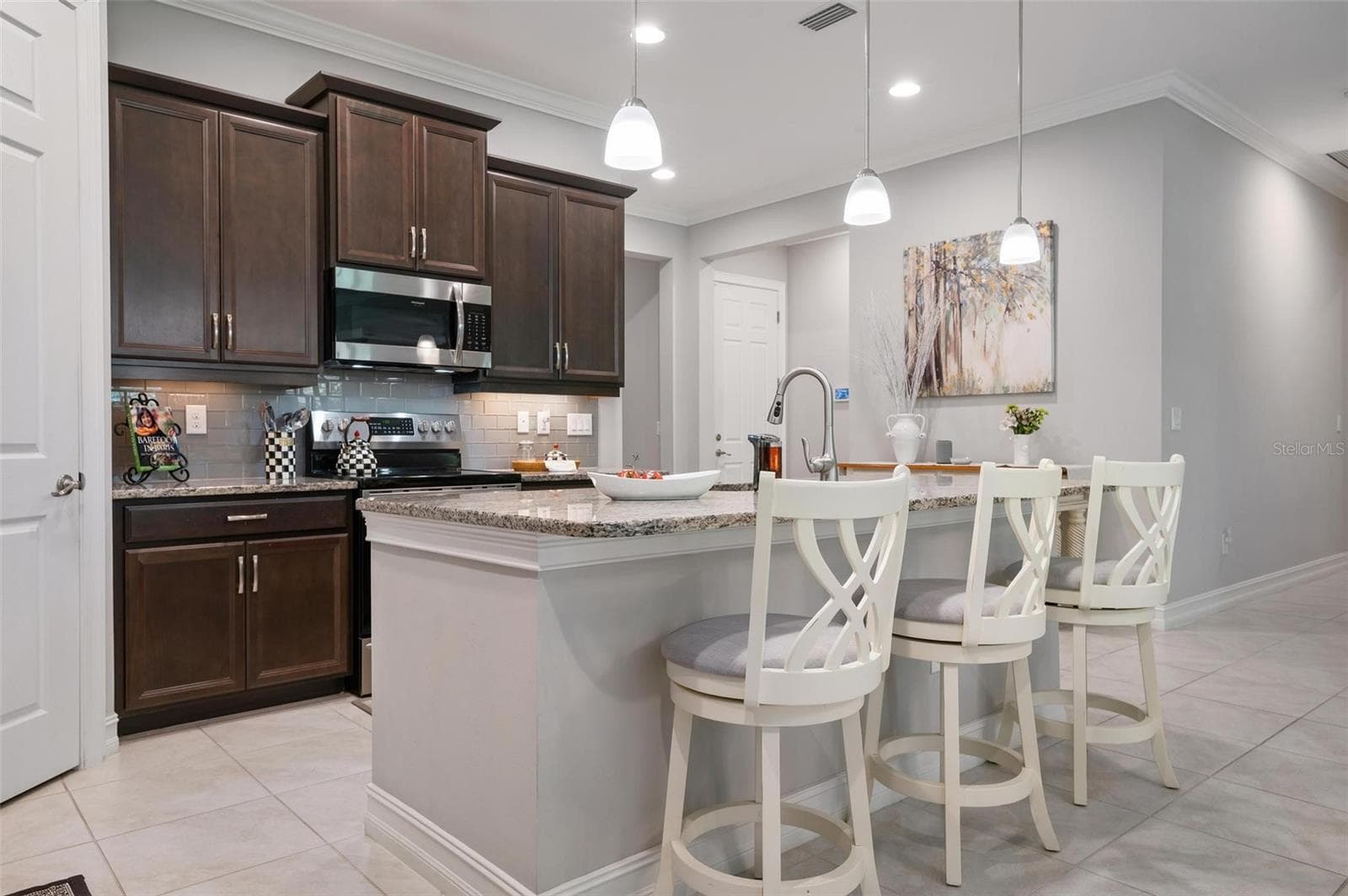 Single Family Residence at 135 PESCADOR PL, NORTH VENICE, photo 17 of 58