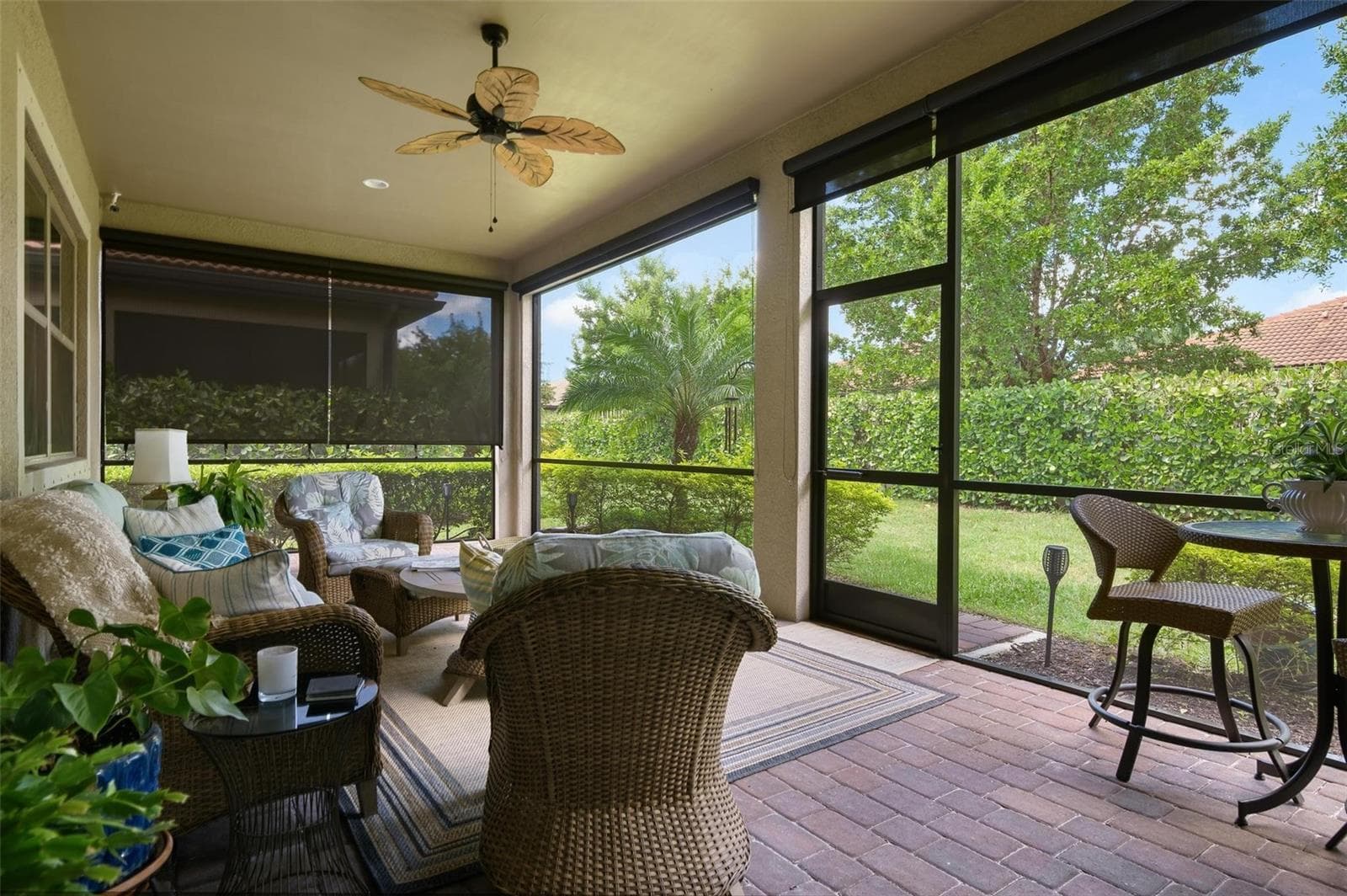 Single Family Residence at 135 PESCADOR PL, NORTH VENICE, photo 32 of 58