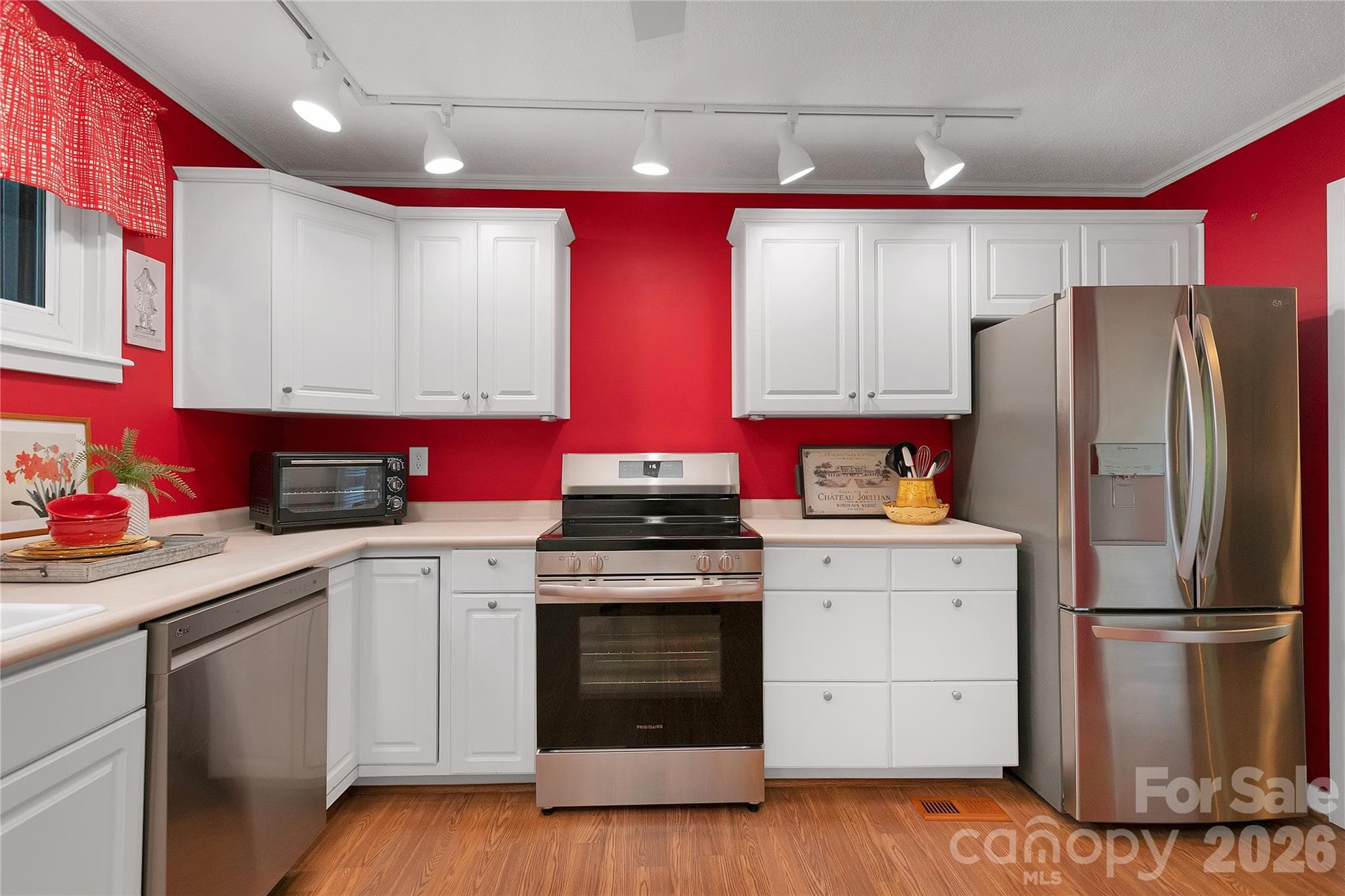 Condominium at 210 Tinequa Drive, Brevard, photo 15 of 38