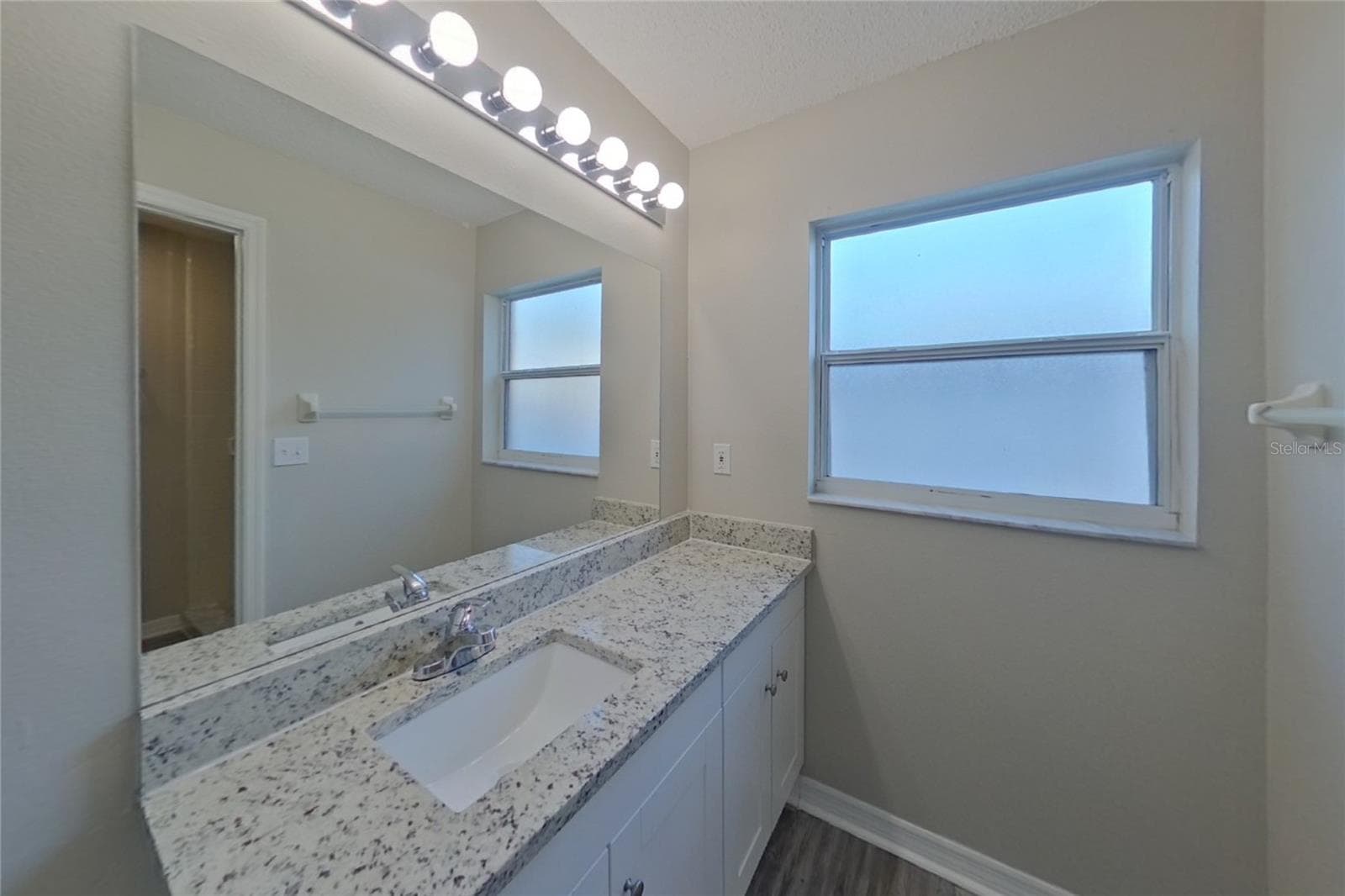 Single Family Residence at CLERMONT, photo 8 of 16