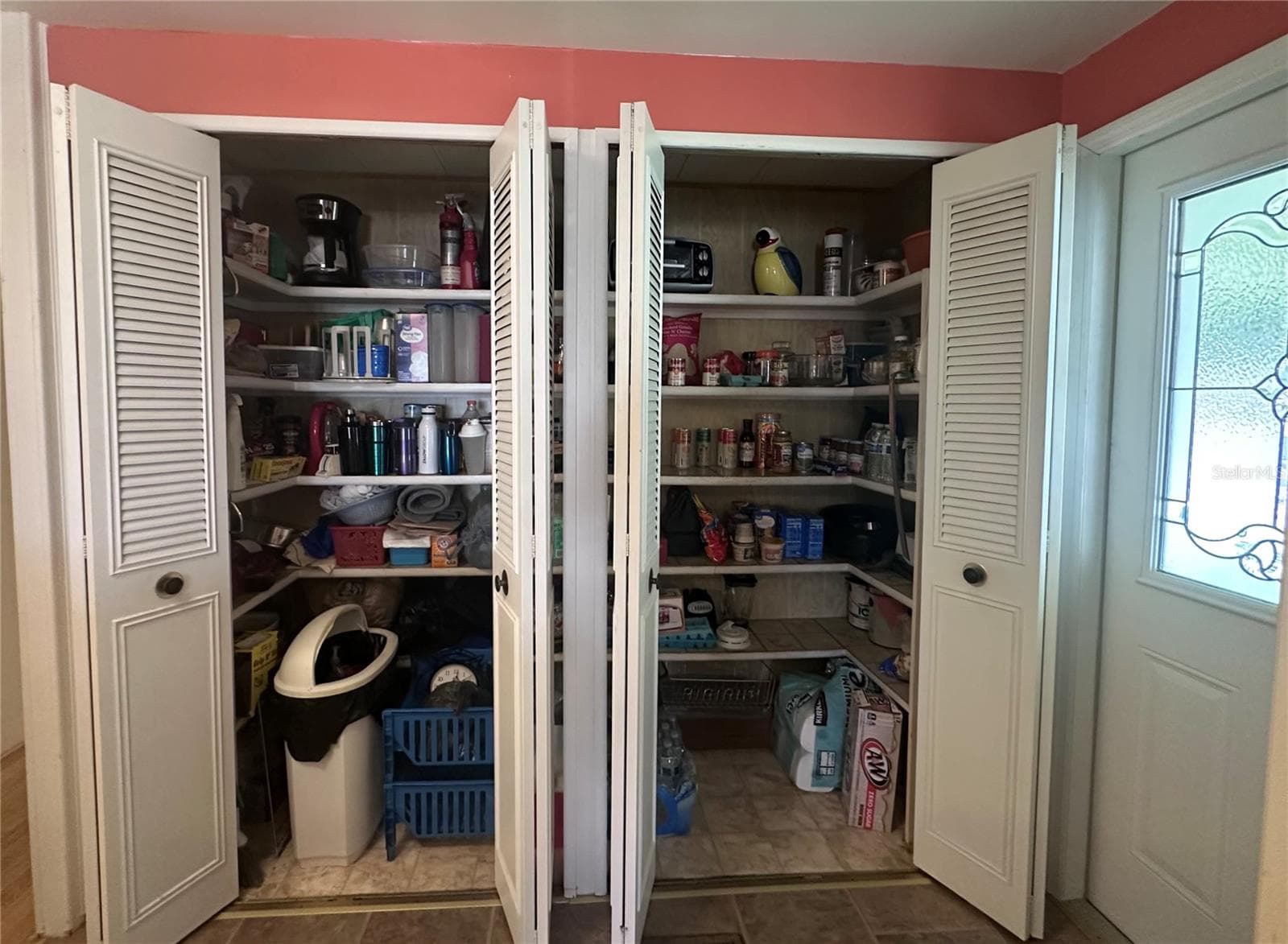 Oversized Pantry in Kitchen - 1100 BELCHER RD S #417, LARGO