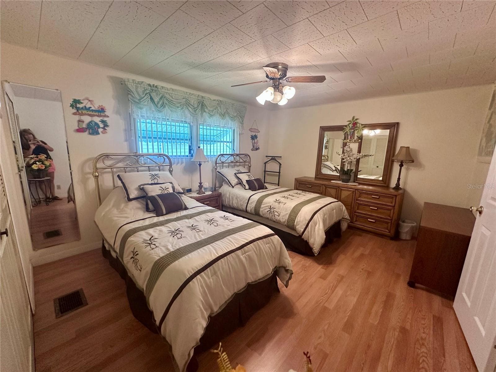 Mobile Home at 1100 BELCHER RD S #417, LARGO, photo 27 of 53