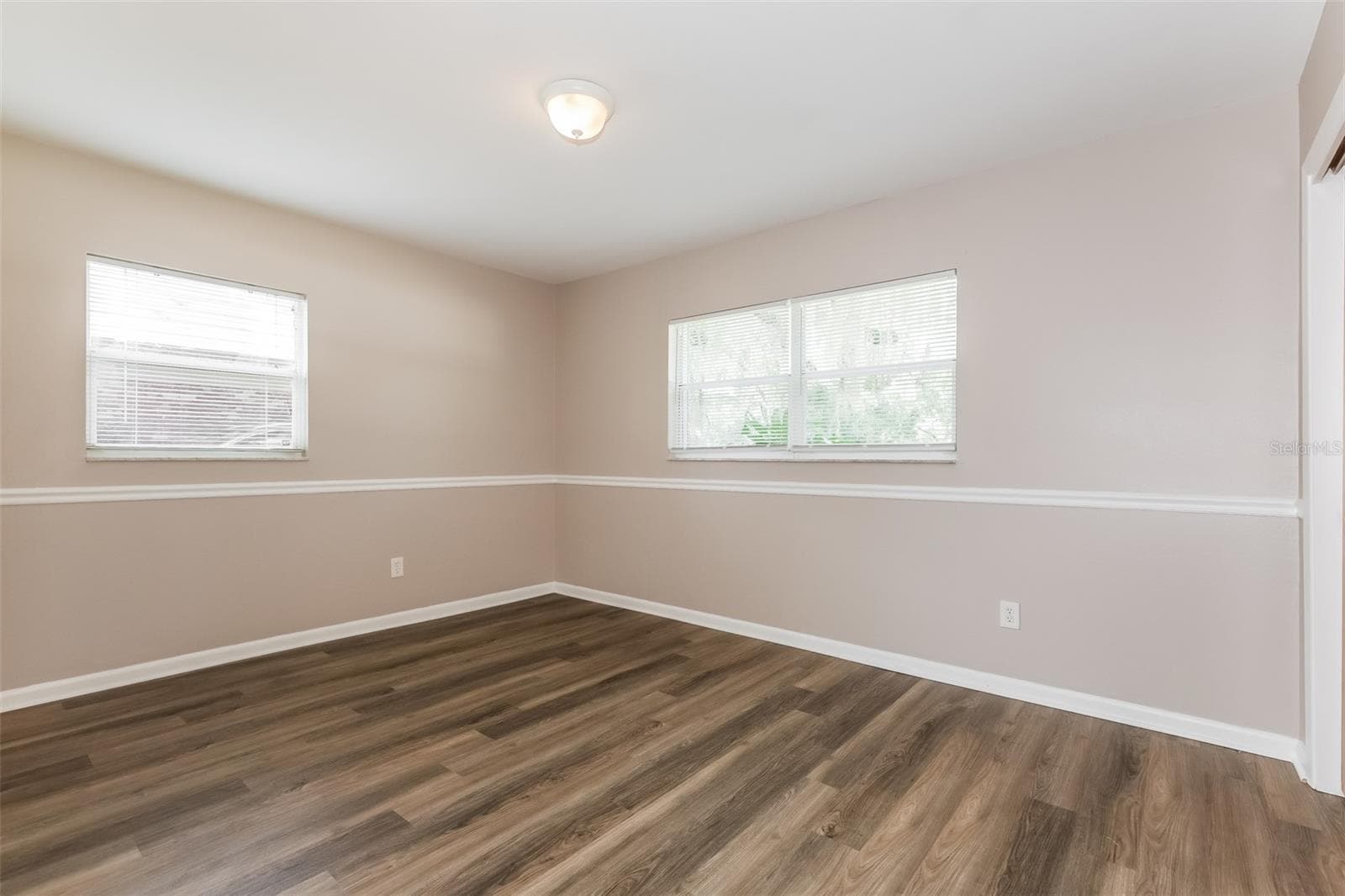 Single Family Residence at 7602 PINE HILL DR, TAMPA, photo 13 of 16