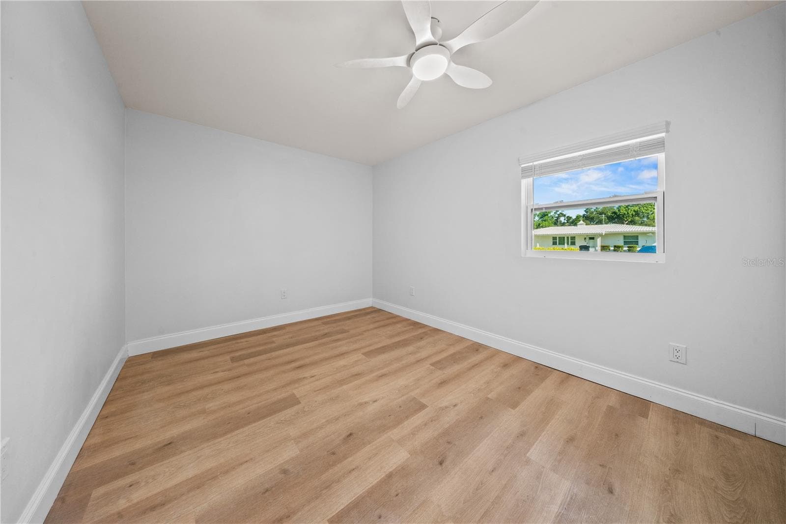 Single Family Residence at 1711 PATLIN CIR S, LARGO, photo 18 of 27