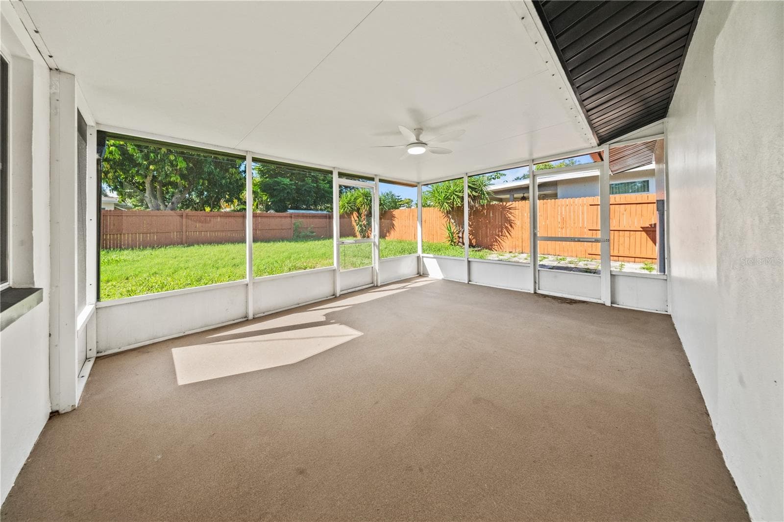 Single Family Residence at 1711 PATLIN CIR S, LARGO, photo 22 of 27