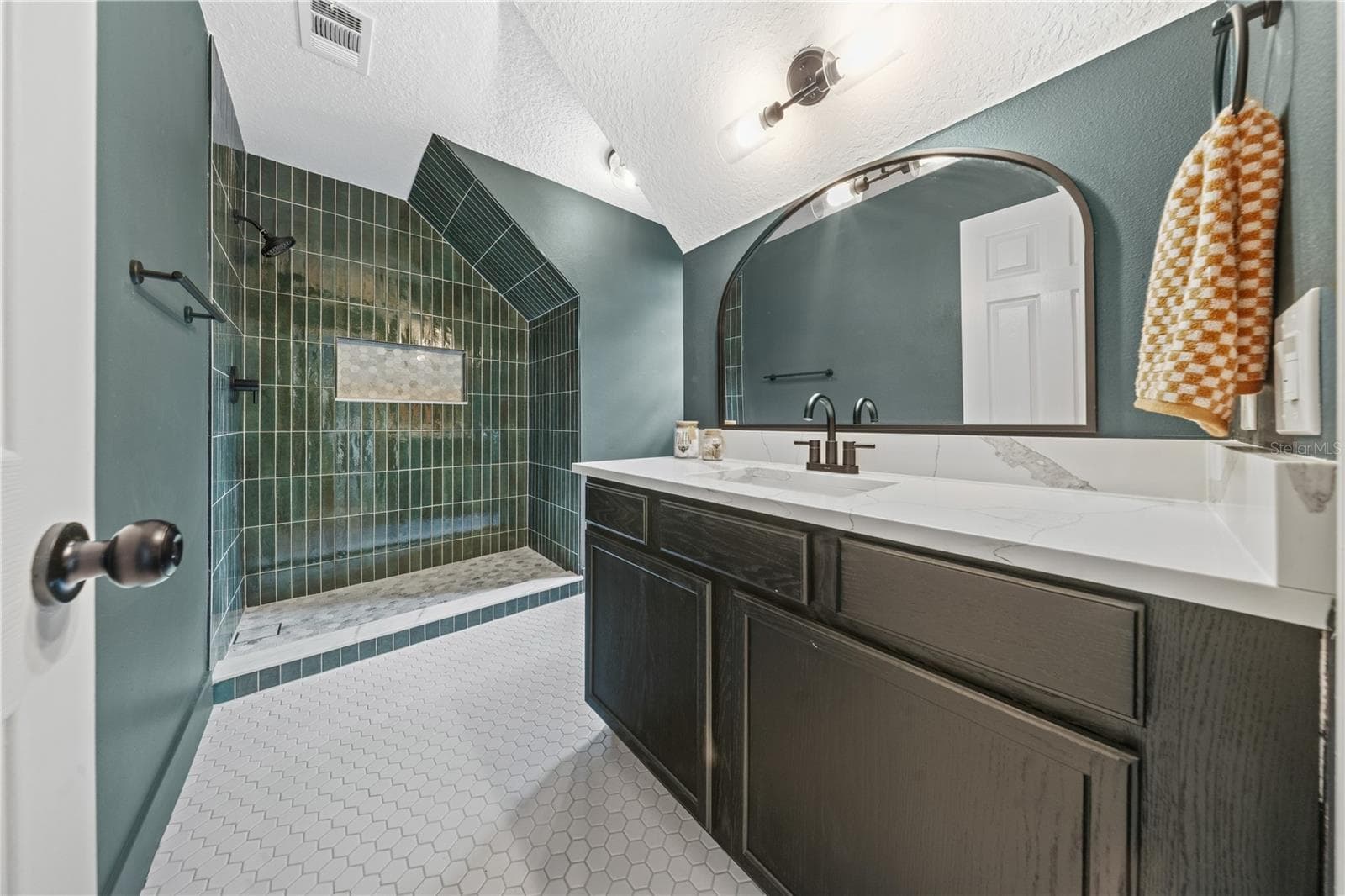 Single Family Residence at 1456 N JASMINE AVE, TARPON SPRINGS, photo 36 of 56