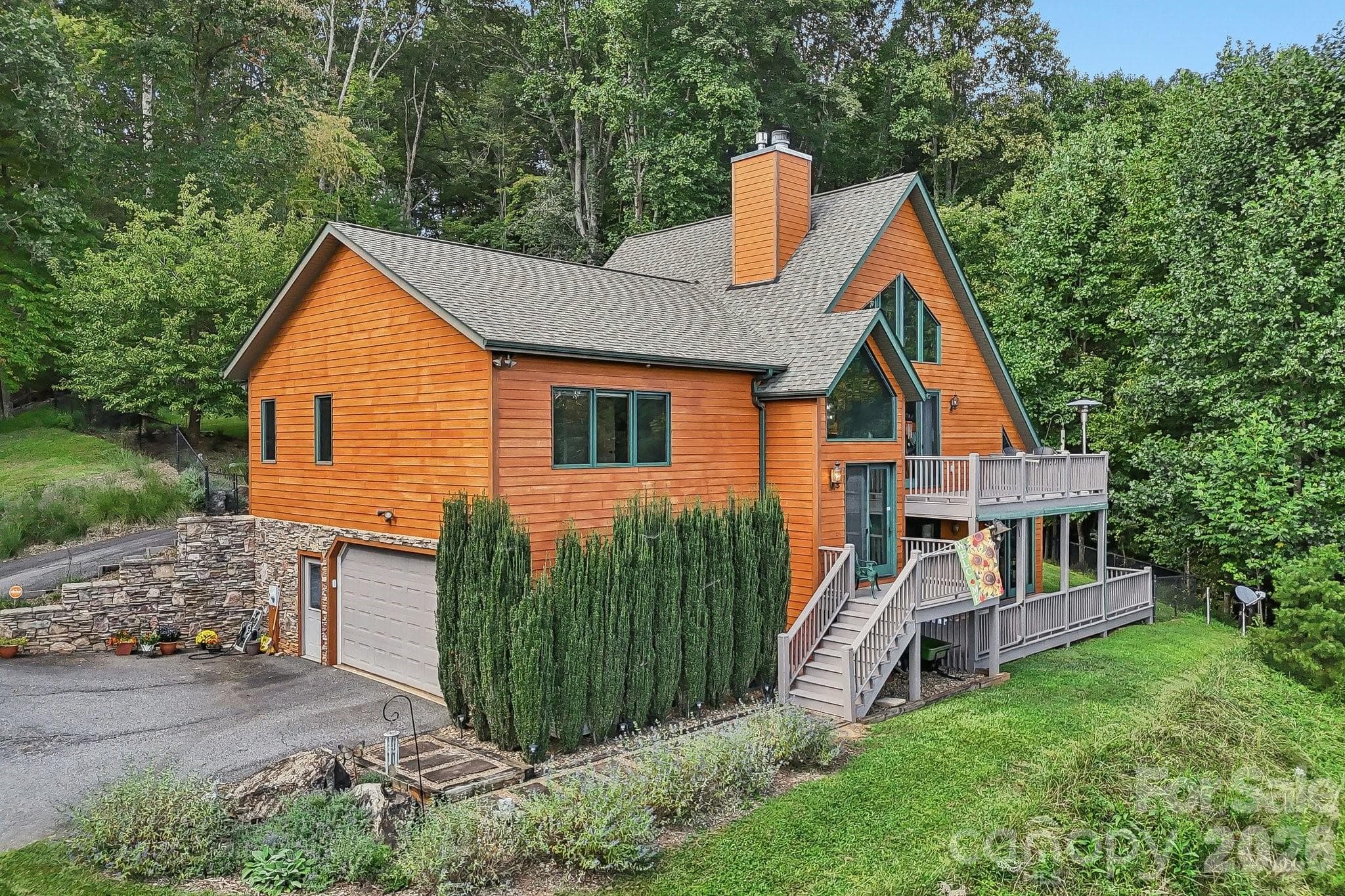 Single Family Residence at 1000 Reems Cove Road, Marshall, photo 4 of 47