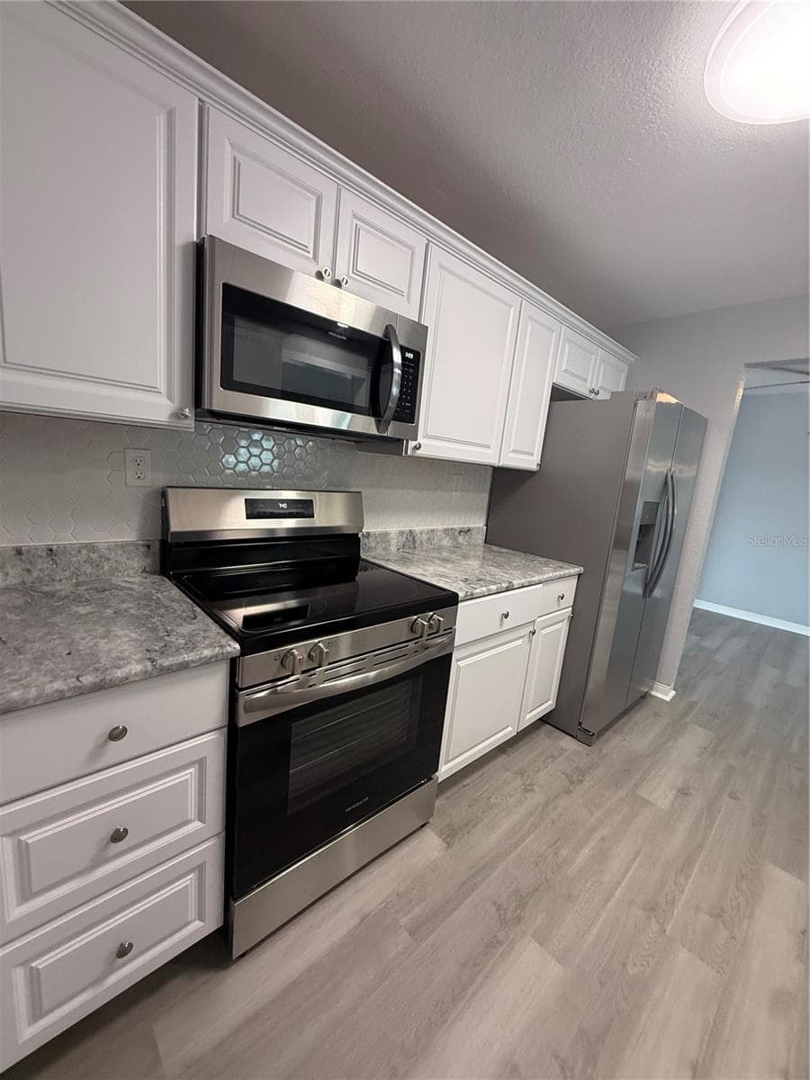 Single Family Residence at 1259 BEL AIRE DR, DAYTONA BEACH, photo 16 of 66