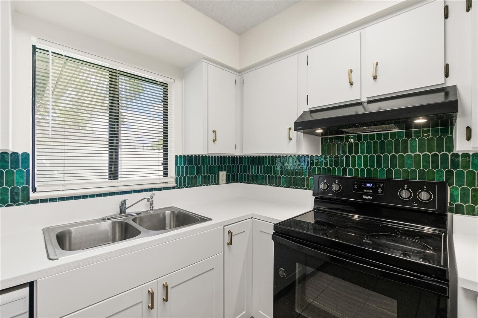Single Family Residence at 38 E DIAMOND DR, PALM COAST, photo 18 of 53