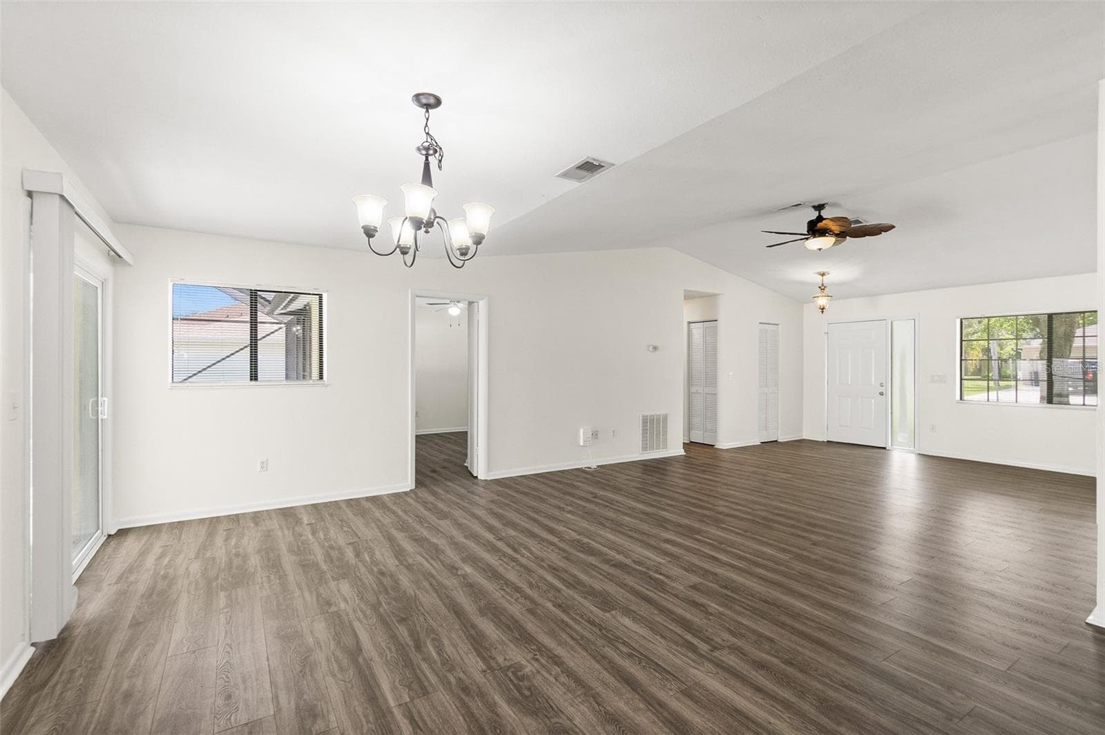 Single Family Residence at 38 E DIAMOND DR, PALM COAST, photo 22 of 53