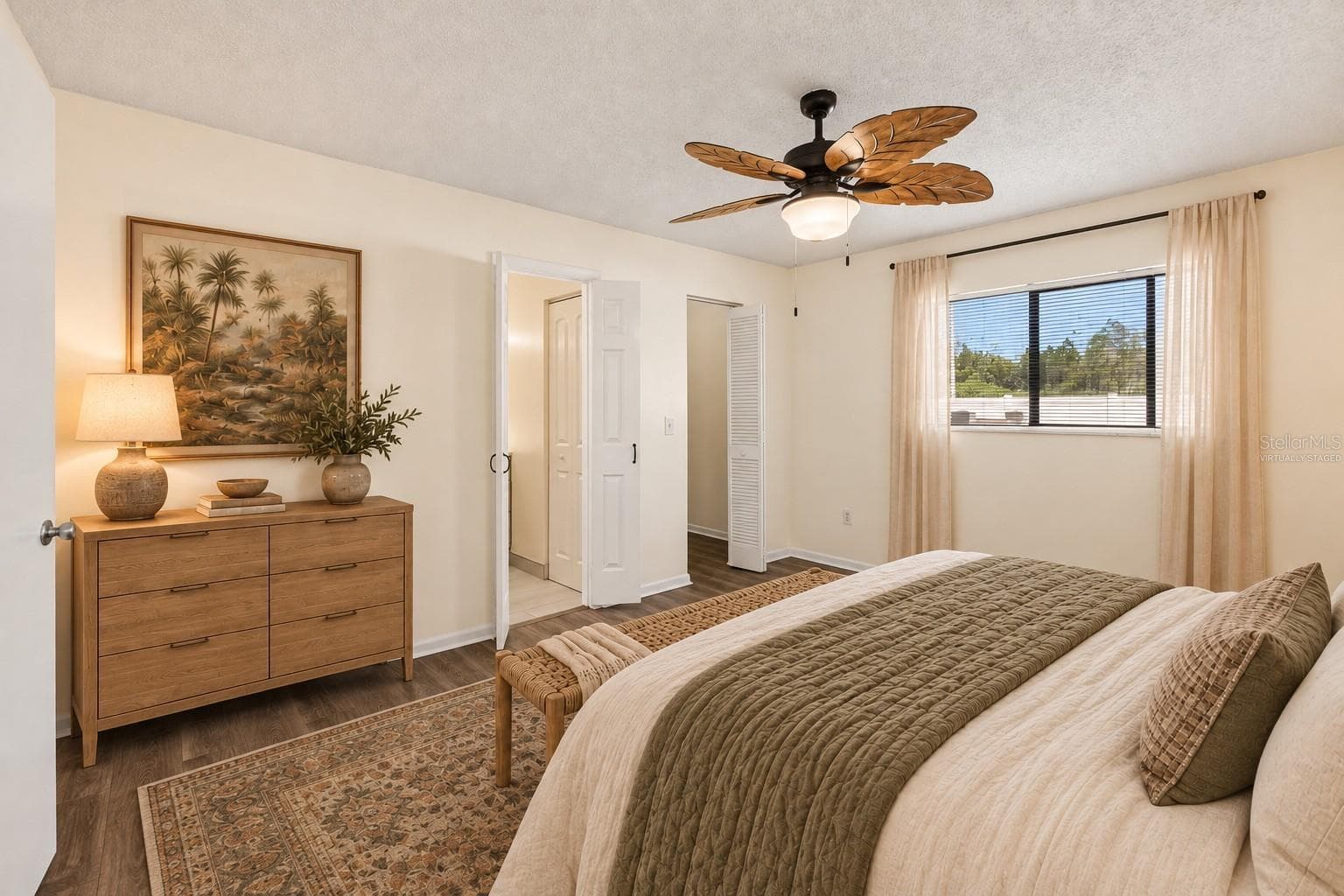 Virtually Staged - 38 E DIAMOND DR, PALM COAST