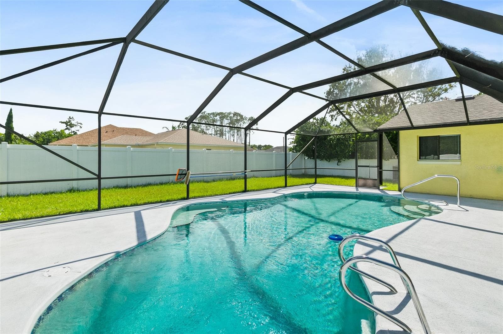 Single Family Residence at 38 E DIAMOND DR, PALM COAST, photo 50 of 53