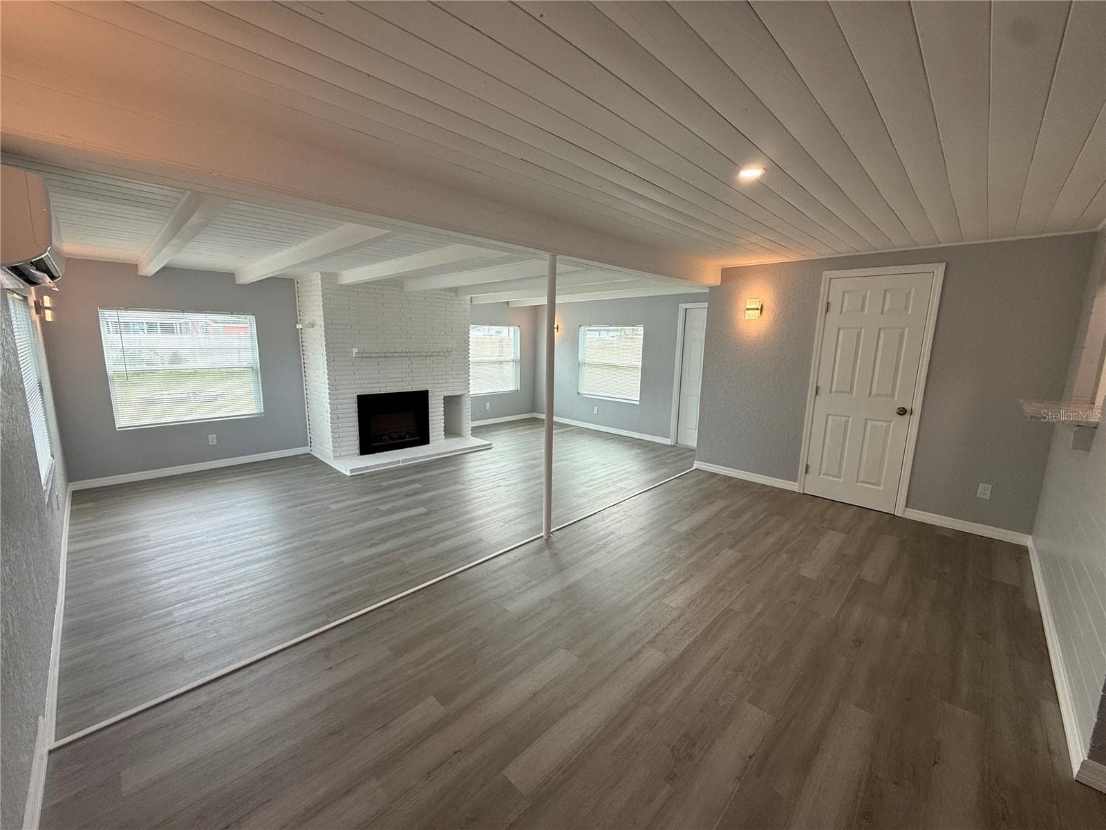 family room - 1259 BEL AIRE DR, DAYTONA BEACH
