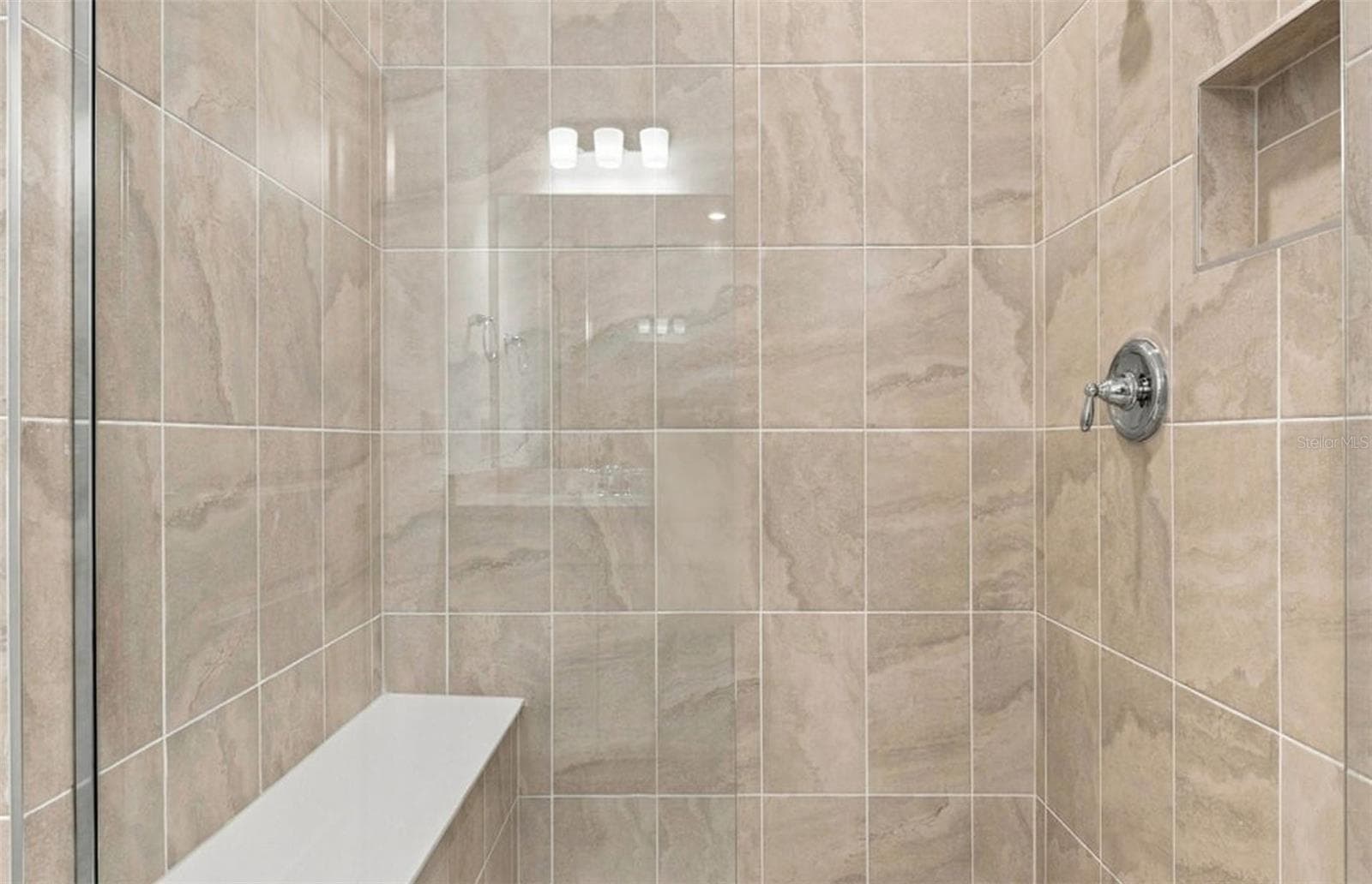 Owner's Walk-in Shower w/Heavy Glass Door - 12506 ADOBE ST, PARRISH