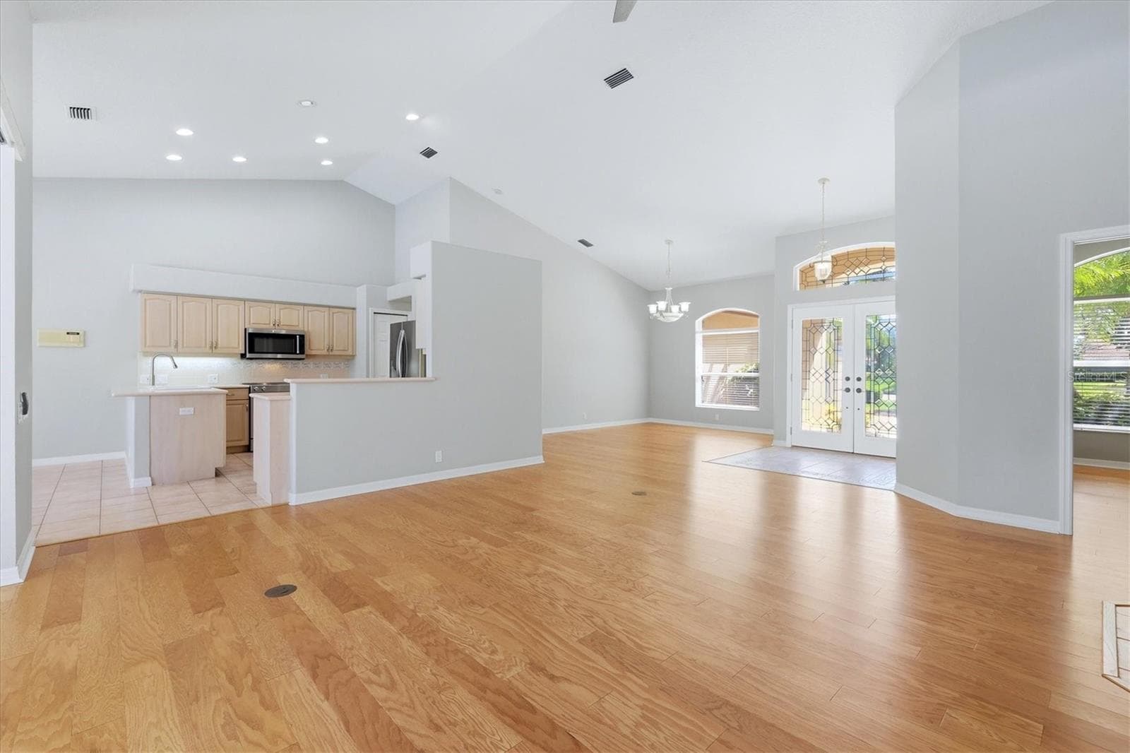 Single Family Residence at 8404 MISTY MORNING CT, LAKEWOOD RANCH, photo 21 of 60