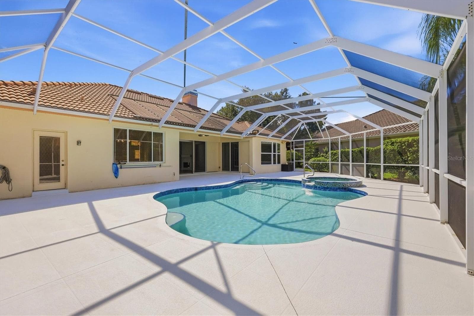Single Family Residence at 8404 MISTY MORNING CT, LAKEWOOD RANCH, photo 44 of 60