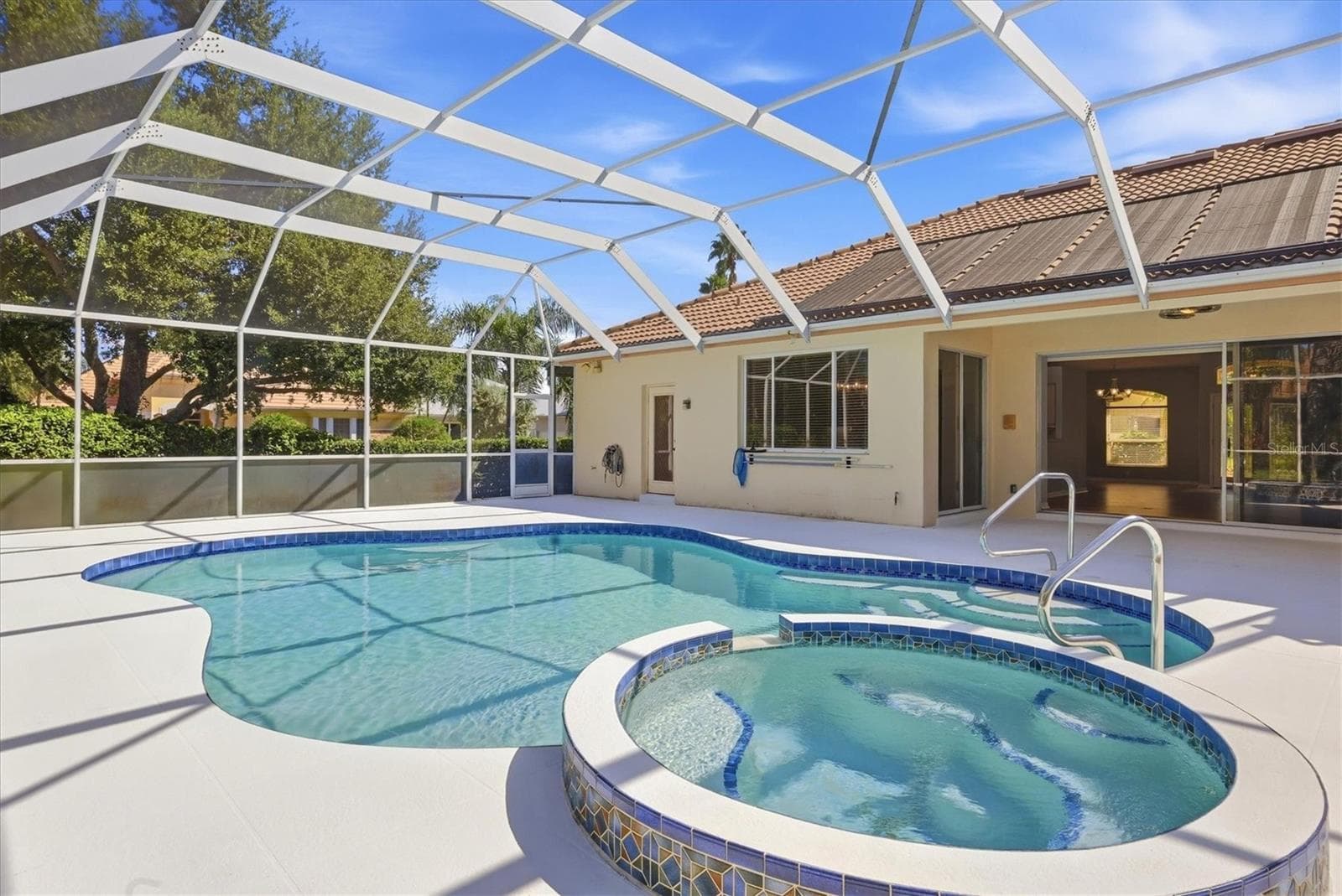 Single Family Residence at 8404 MISTY MORNING CT, LAKEWOOD RANCH, photo 40 of 60