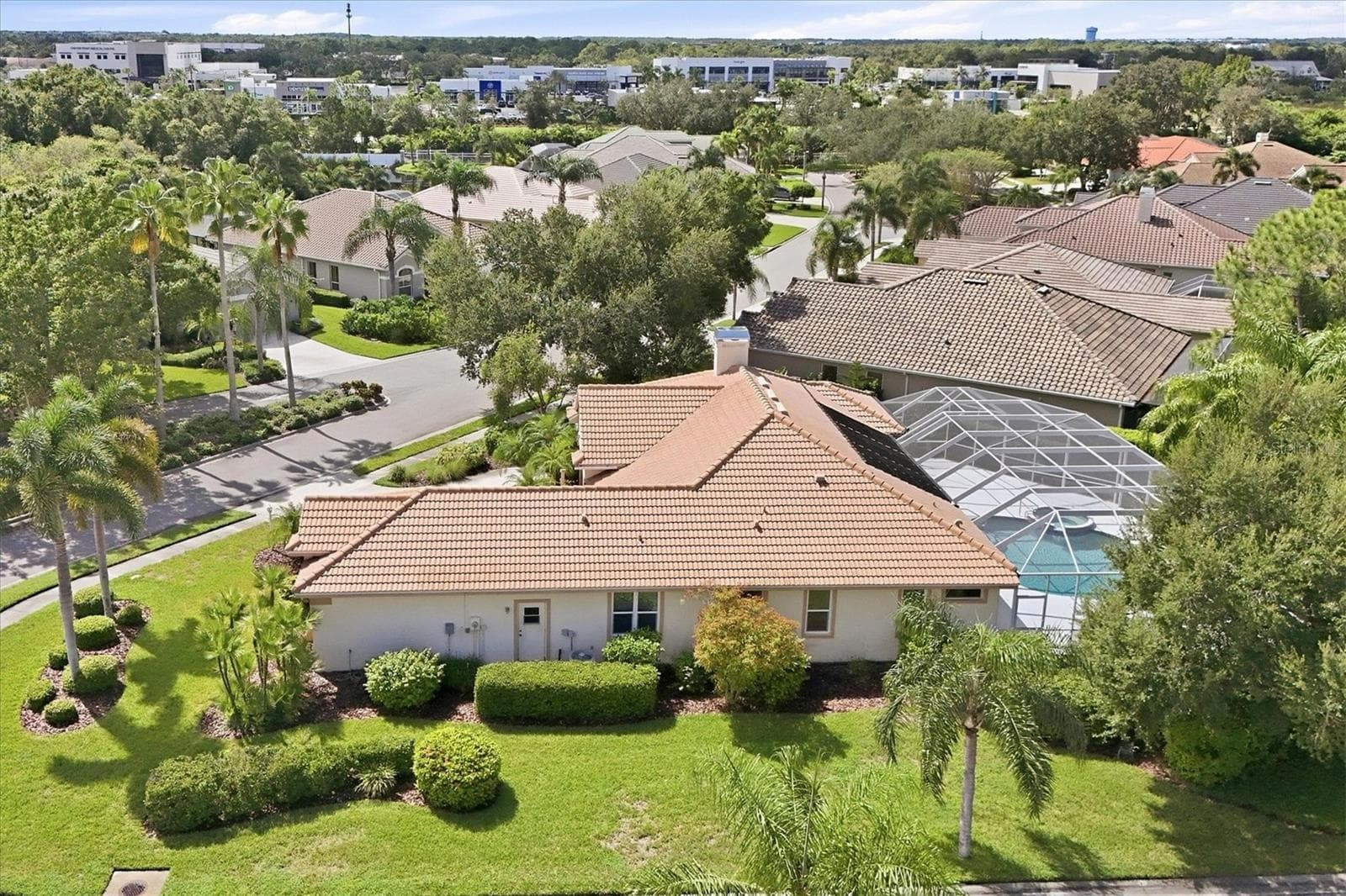 Single Family Residence at 8404 MISTY MORNING CT, LAKEWOOD RANCH, photo 47 of 60