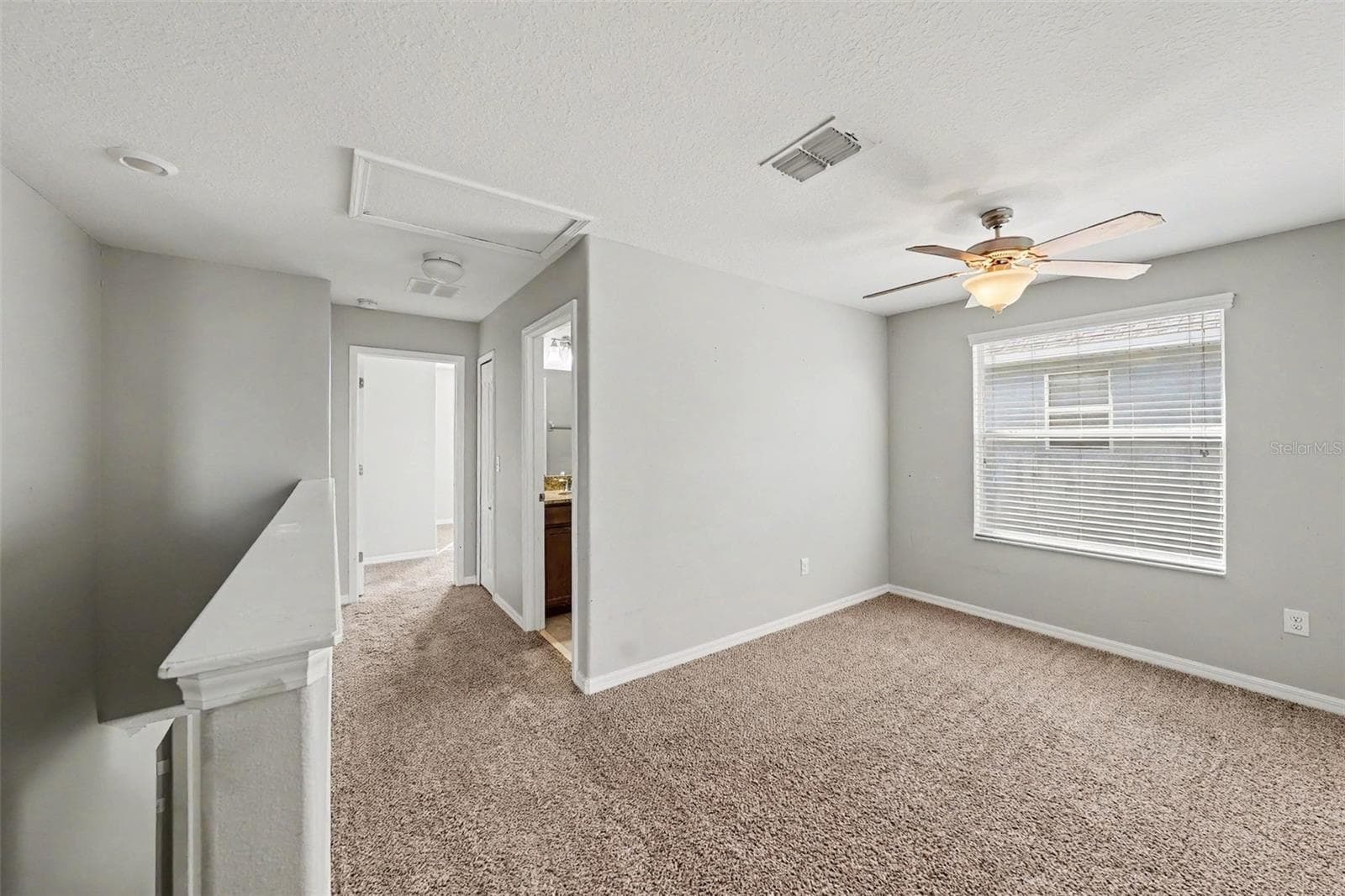 Single Family Residence at 1904 HAWKS VIEW DR, RUSKIN, photo 7 of 18