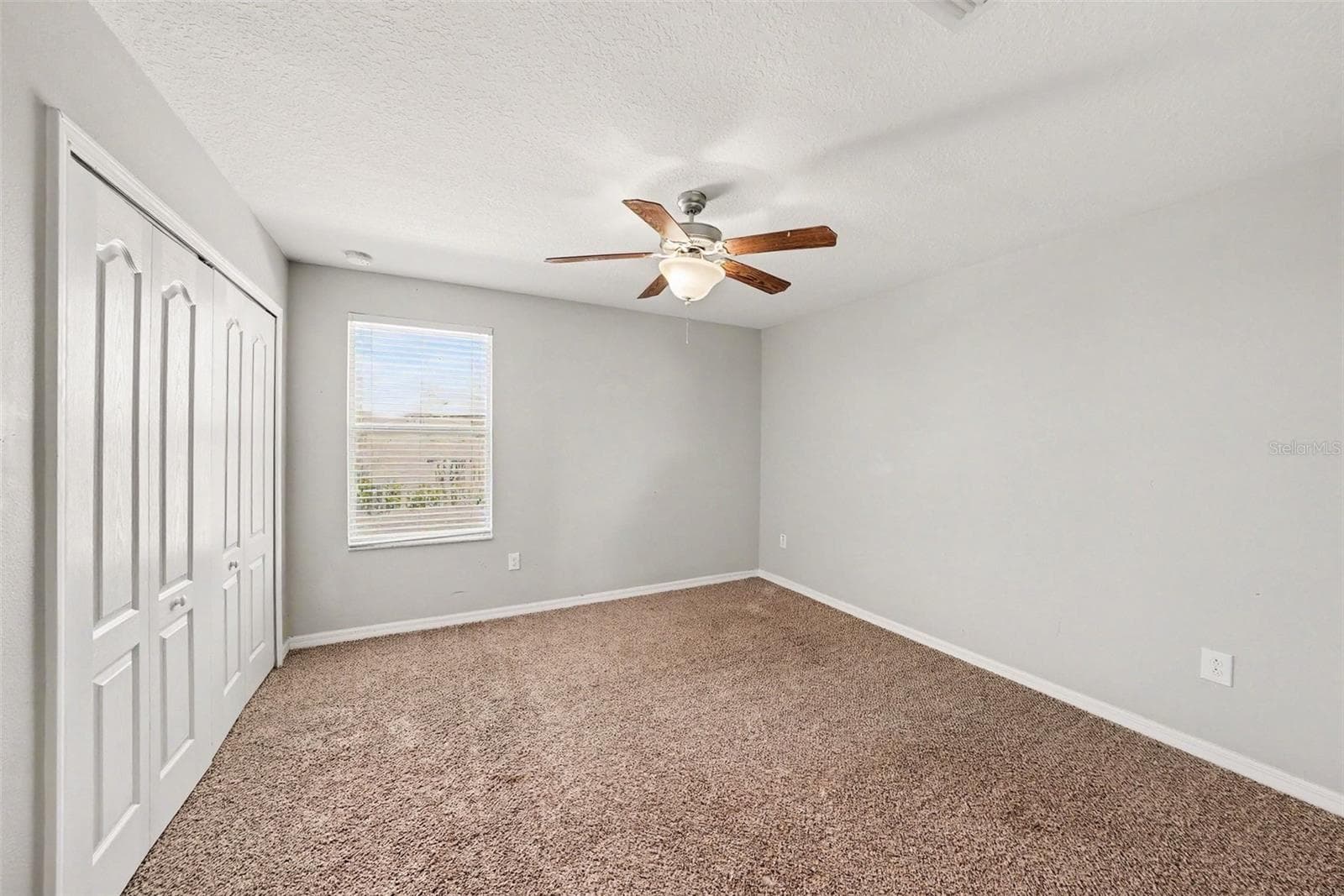 Single Family Residence at 1904 HAWKS VIEW DR, RUSKIN, photo 10 of 18