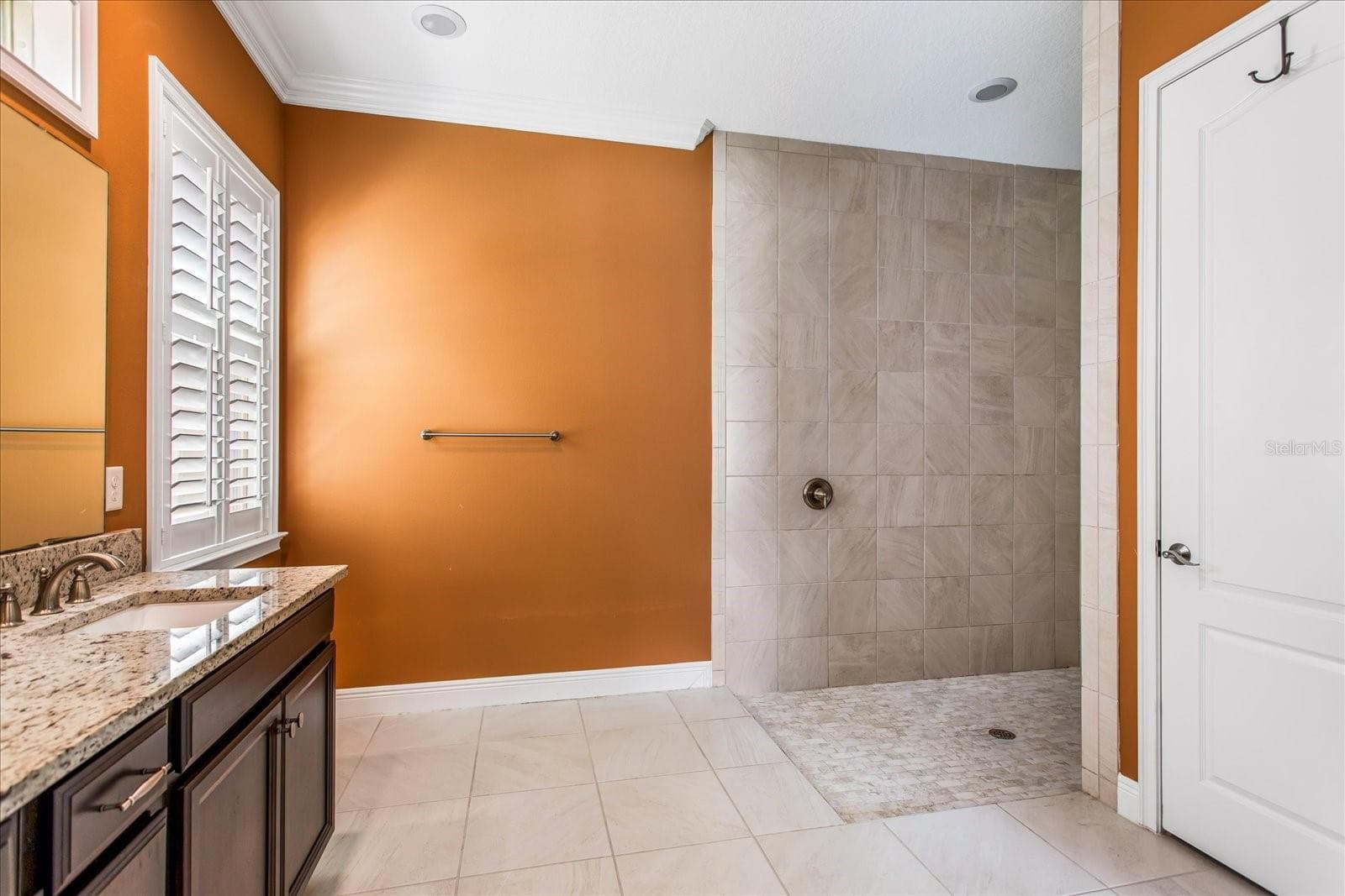 Single Family Residence at 14121 ALAFAYA OAK BND, ORLANDO, photo 16 of 38