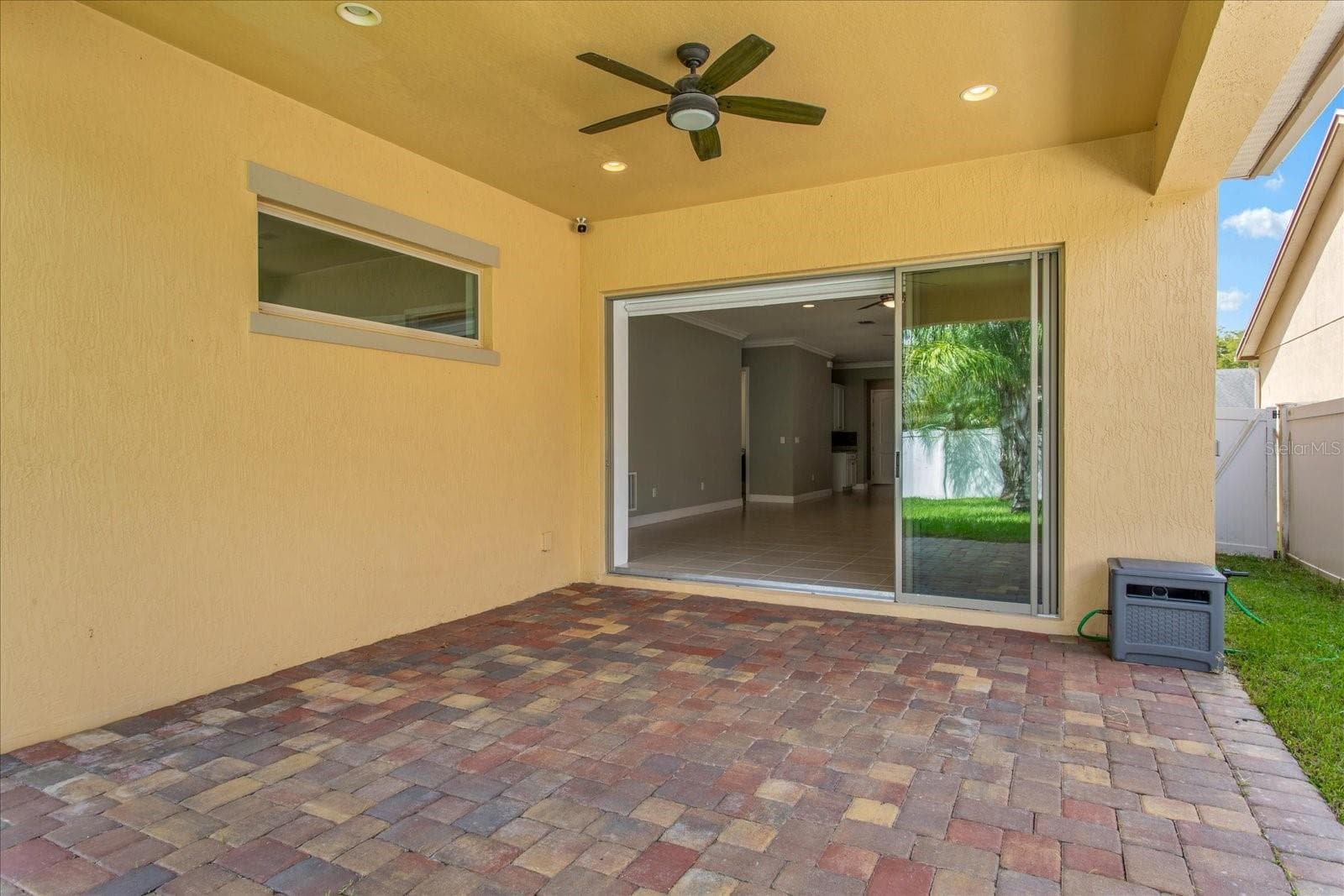 Covered back porch - 14121 ALAFAYA OAK BND, ORLANDO
