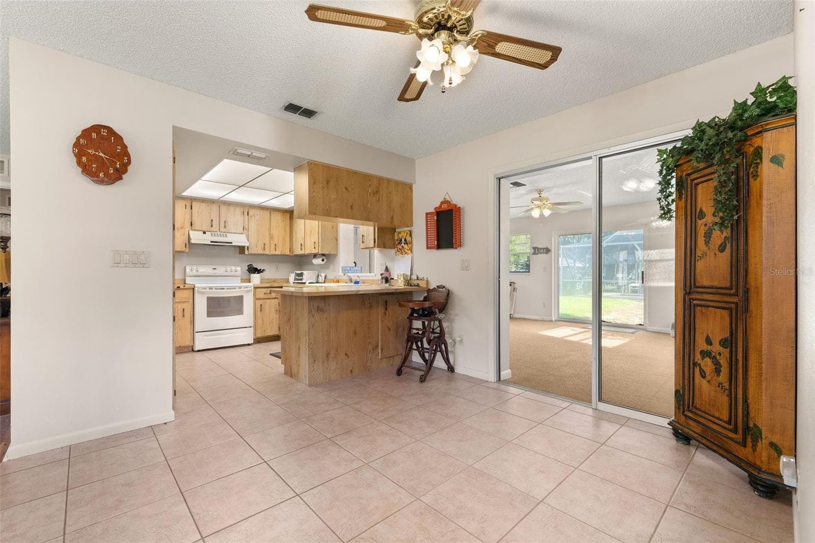 Single Family Residence at 3011 WATERWAY DR, LAKE PLACID, photo 8 of 70