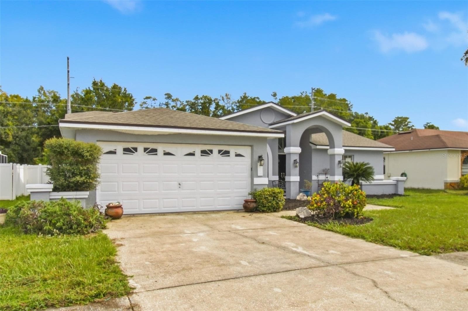 Single Family Residence at 9719 LOMALINDA CT, NEW PORT RICHEY, photo 2 of 33