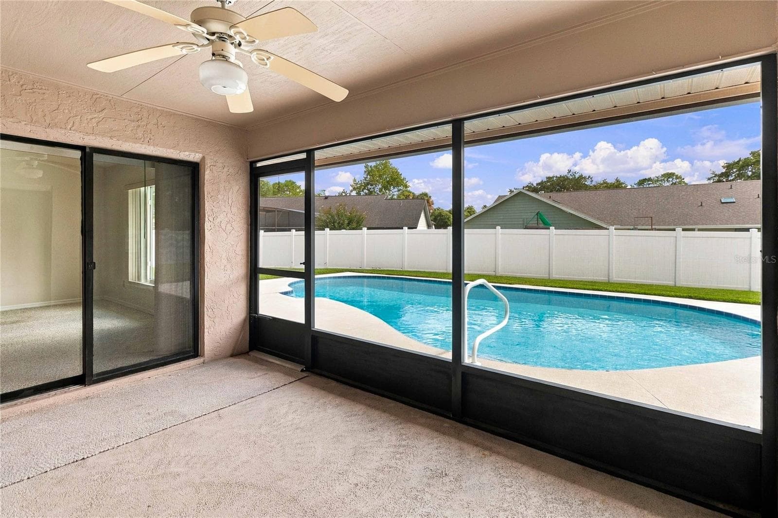 Single Family Residence at 1619 RED CLOVER CT, ORLANDO, photo 21 of 27