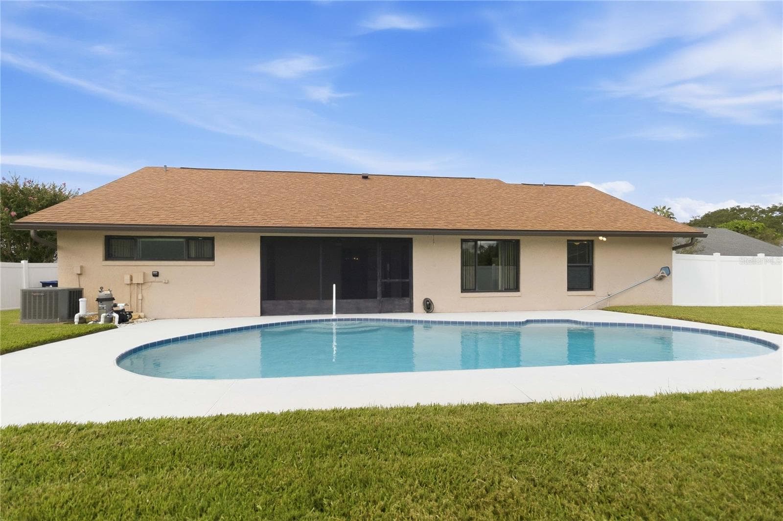 Single Family Residence at 1619 RED CLOVER CT, ORLANDO, photo 23 of 27