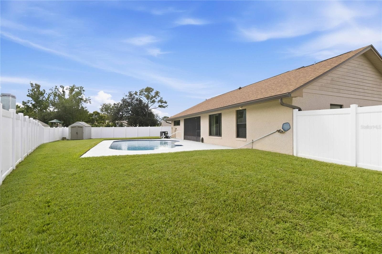 Single Family Residence at 1619 RED CLOVER CT, ORLANDO, photo 24 of 27