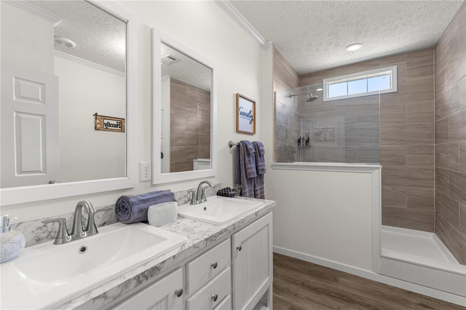 Primary Bedroom En-Suite - 7703 SW 14TH ST, OCALA