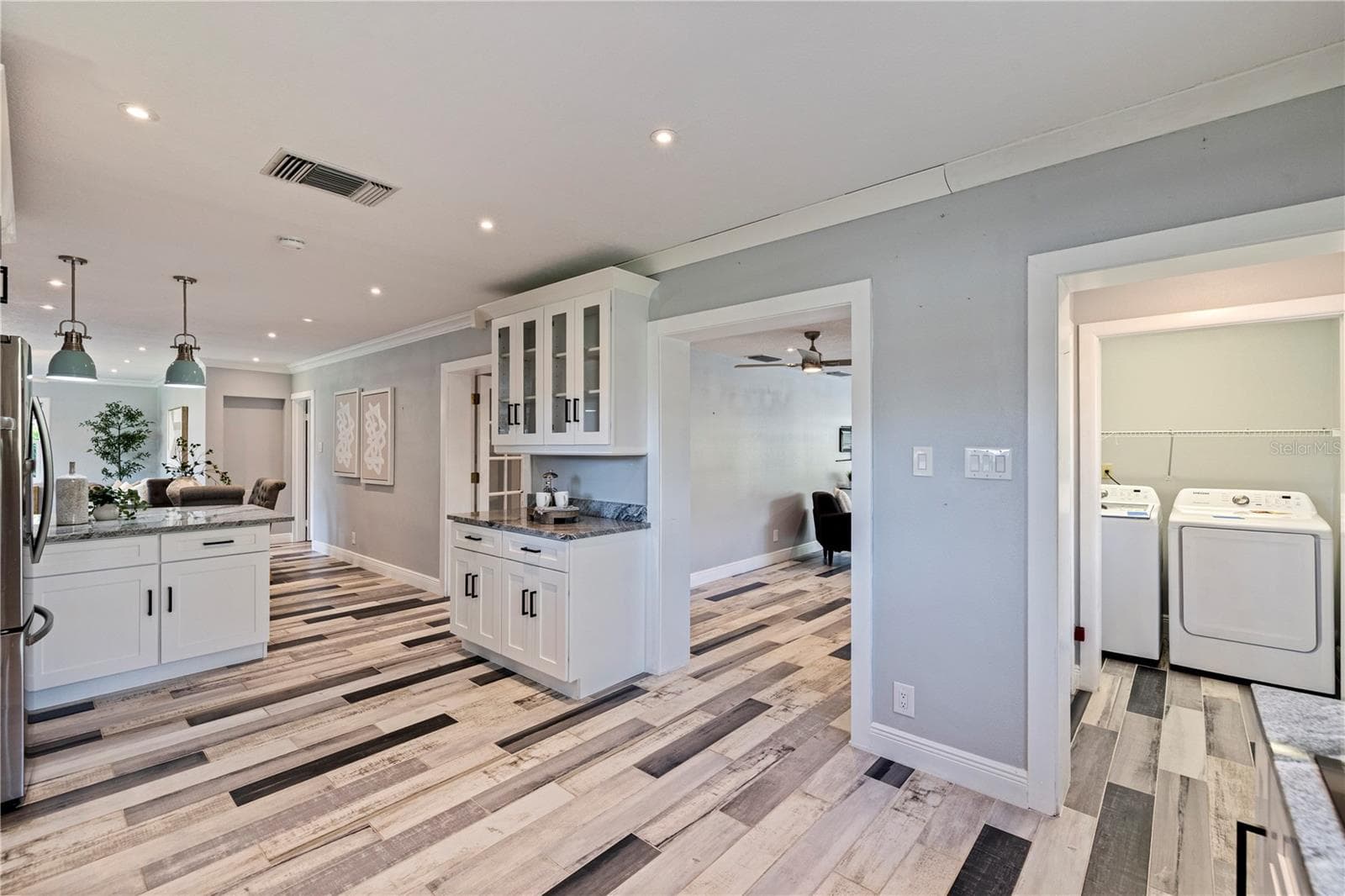 Single Family Residence at 3712 FOSTER HILL DR N, ST PETERSBURG, photo 13 of 49