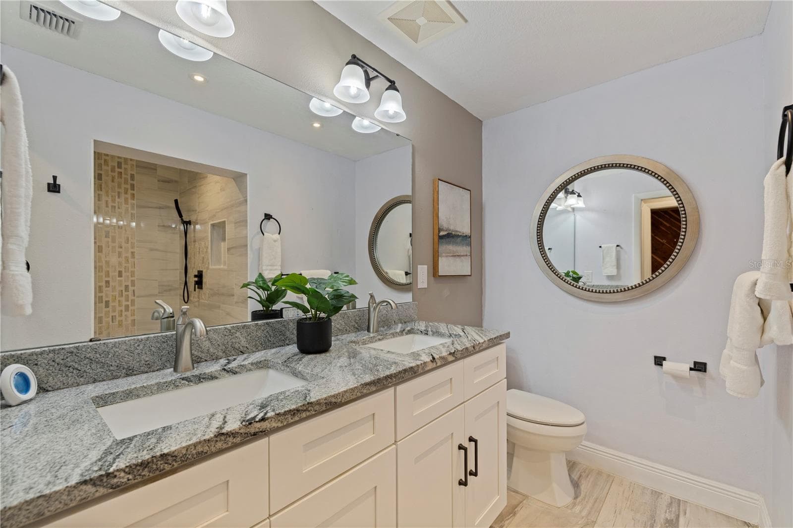 Single Family Residence at 3712 FOSTER HILL DR N, ST PETERSBURG, photo 18 of 49