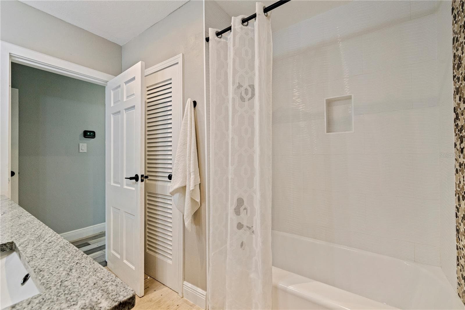 Single Family Residence at 3712 FOSTER HILL DR N, ST PETERSBURG, photo 23 of 49