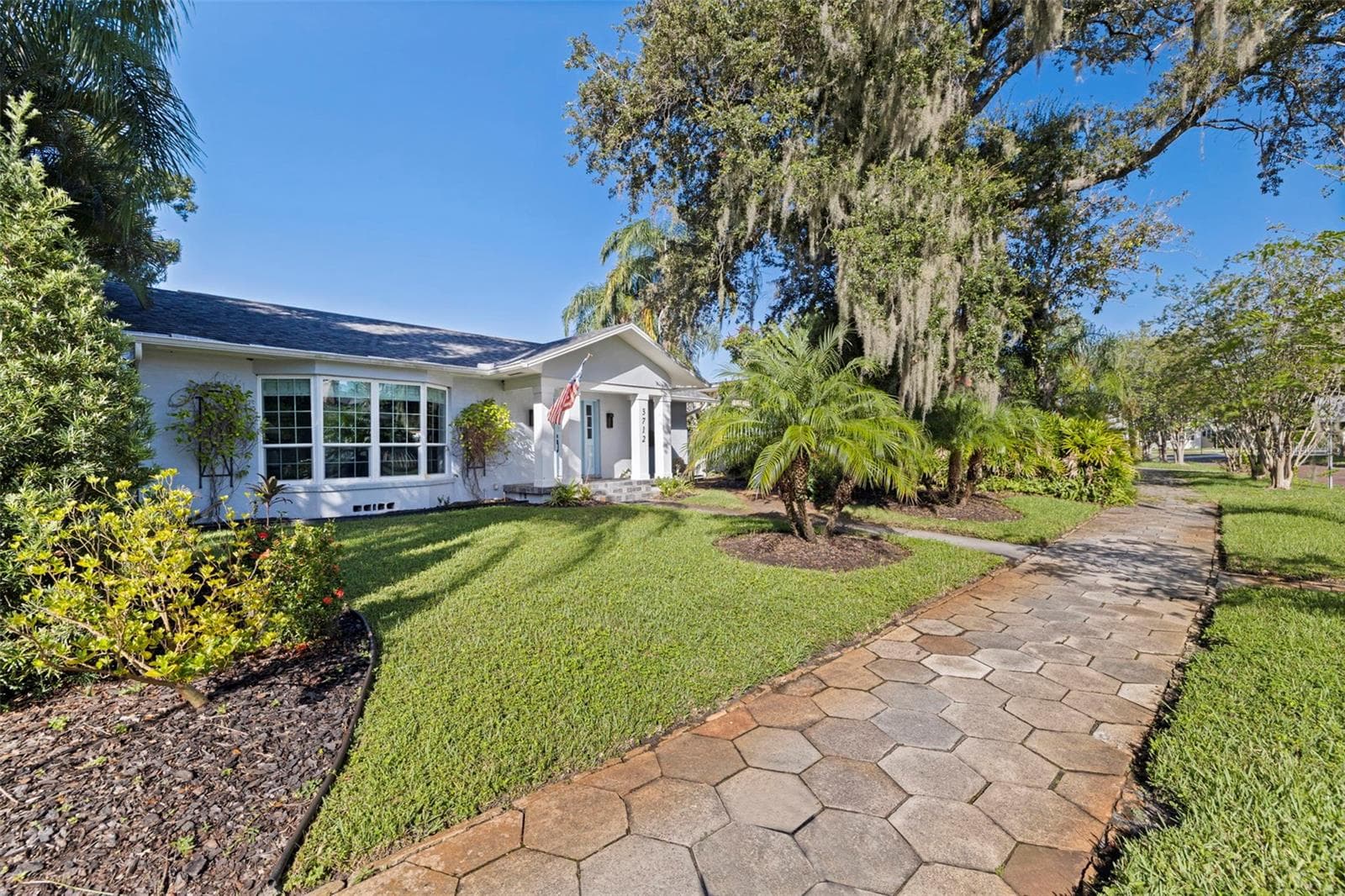 Single Family Residence at 3712 FOSTER HILL DR N, ST PETERSBURG, photo 33 of 49