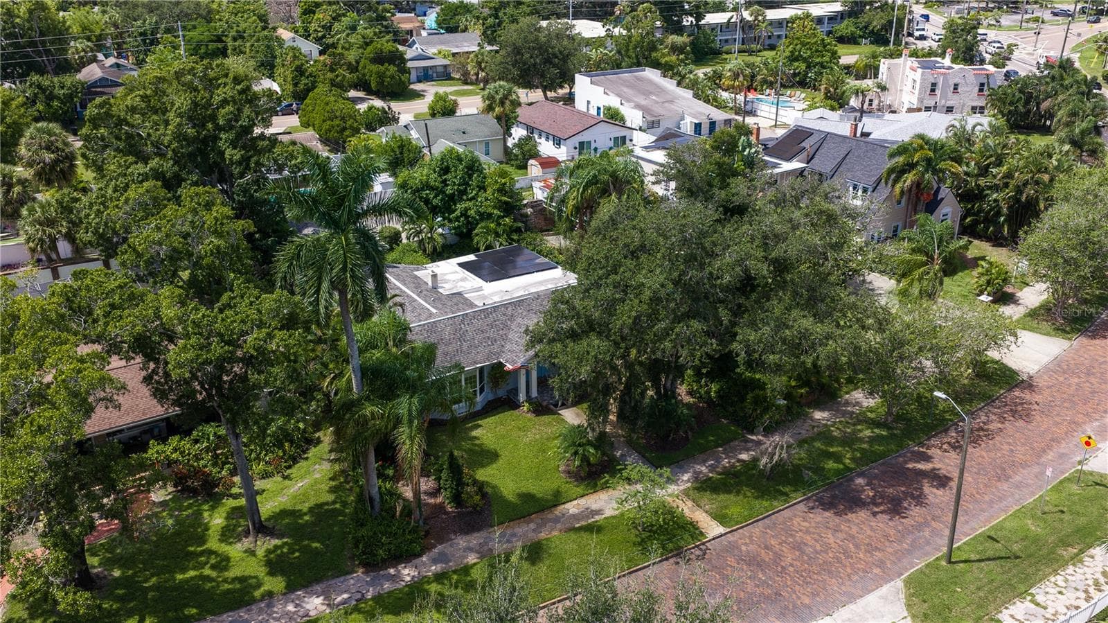 Single Family Residence at 3712 FOSTER HILL DR N, ST PETERSBURG, photo 39 of 49