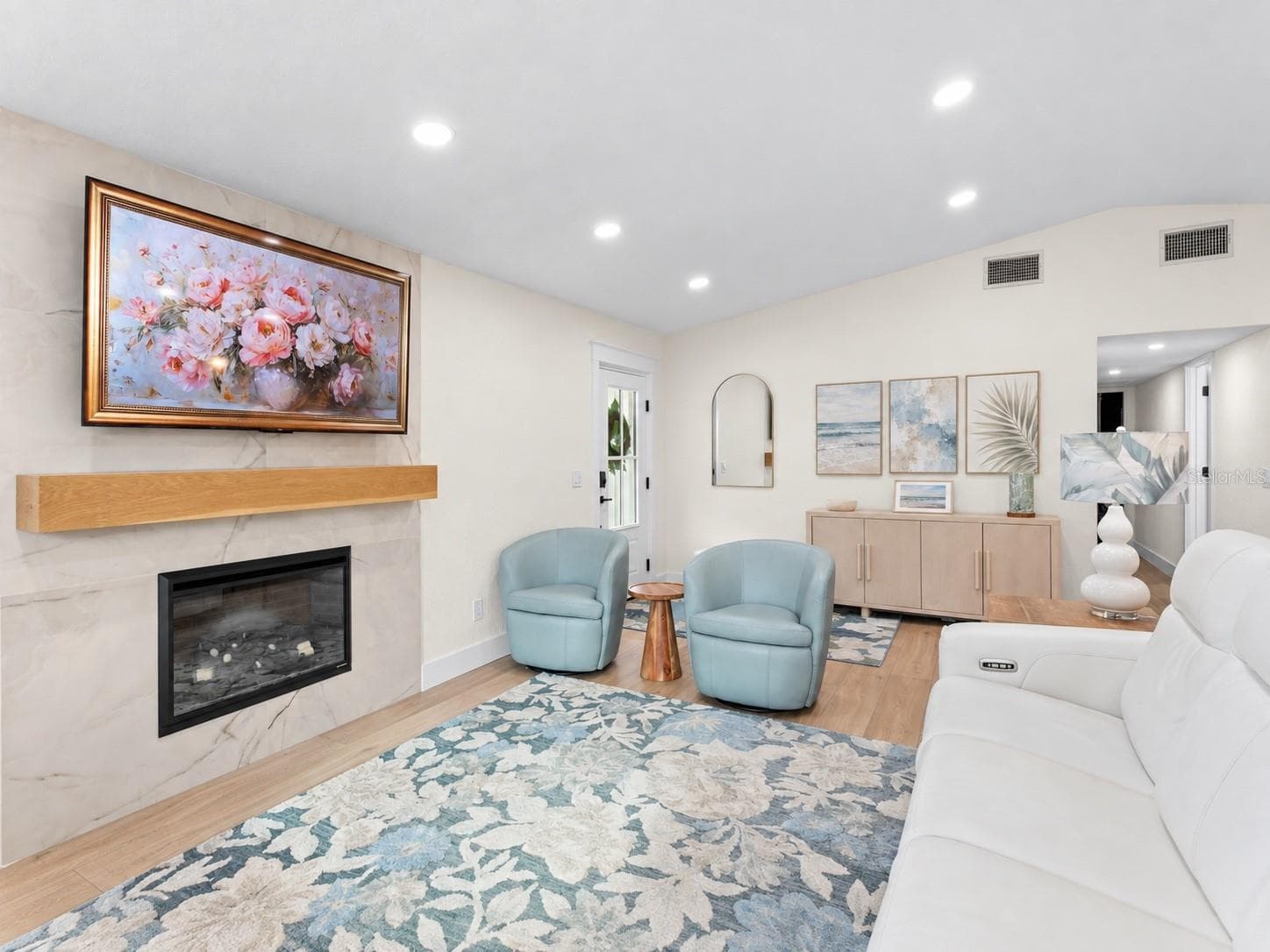 Single Family Residence at 6947 S SHORE DR, SOUTH PASADENA, photo 7 of 48