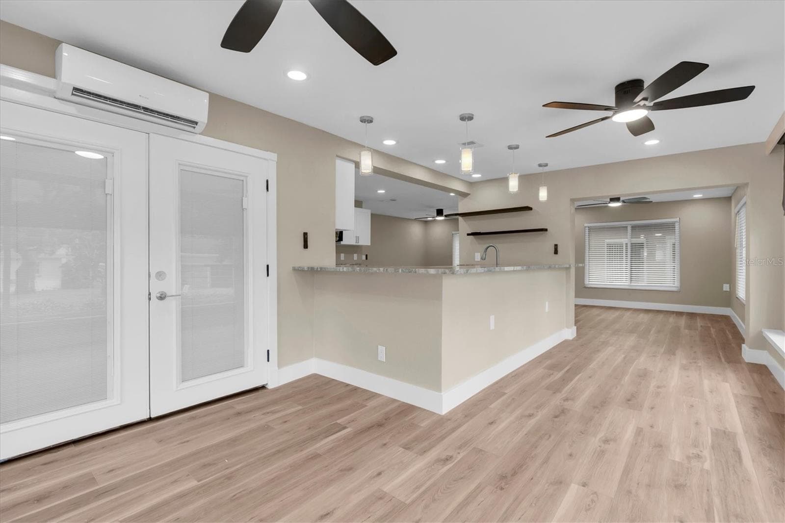 Single Family Residence at 10531 MEADOW HILL DR, PORT RICHEY, photo 15 of 50