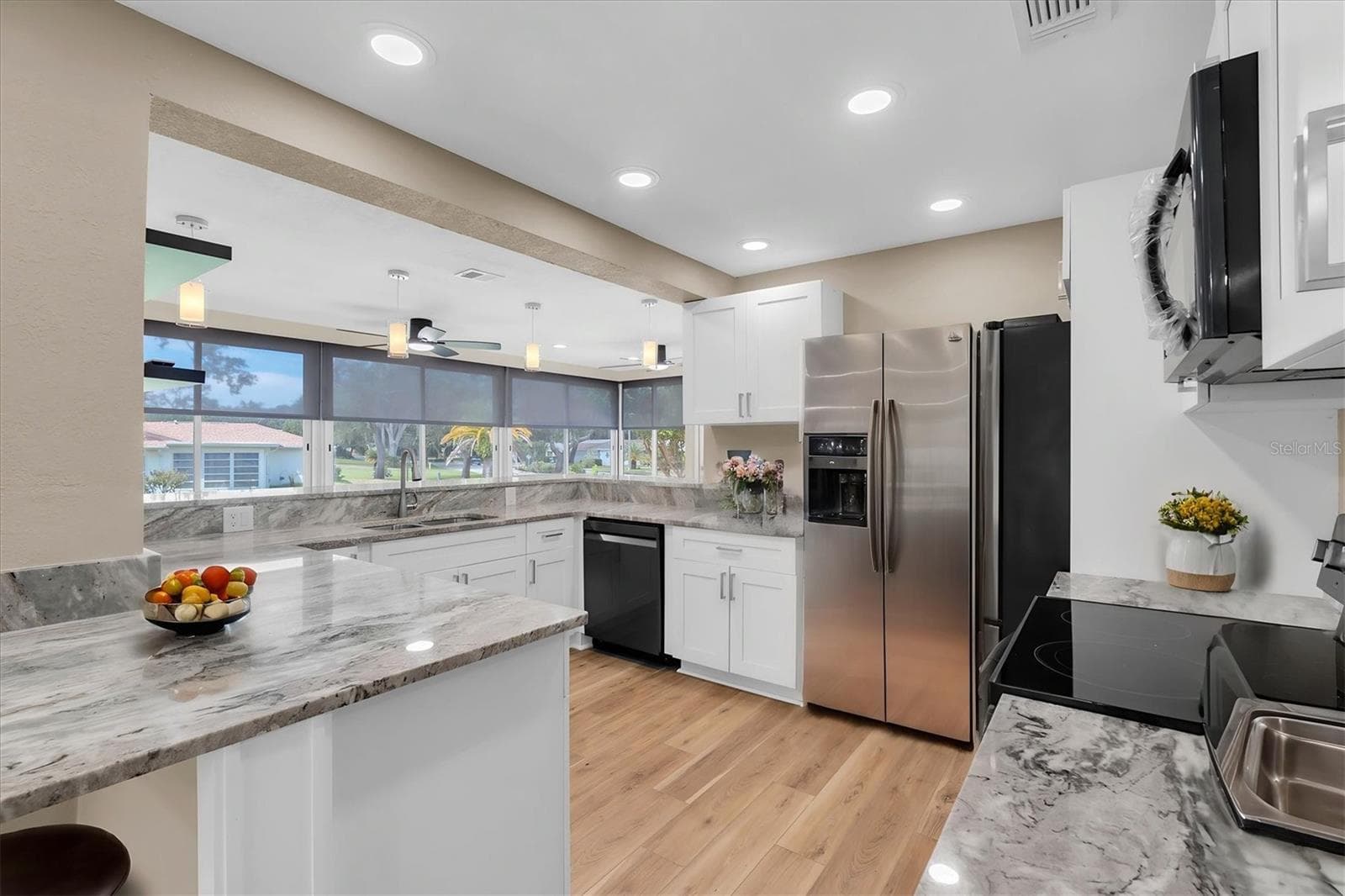 Single Family Residence at 10531 MEADOW HILL DR, PORT RICHEY, photo 18 of 50